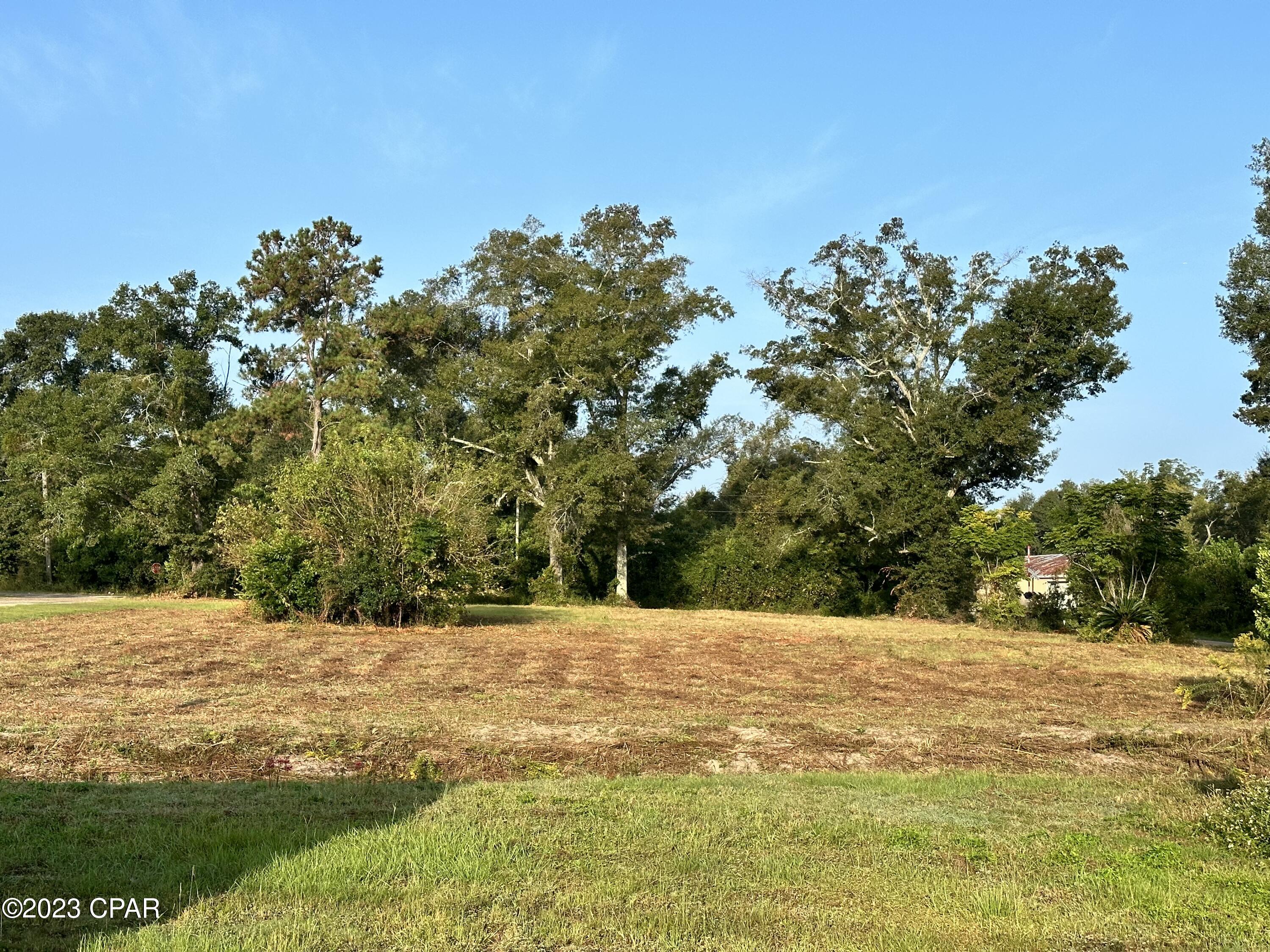 Homes for sale in Cottondale, FL | 3127 Main St, Cottondale, FL 32431 | MLS# 789625