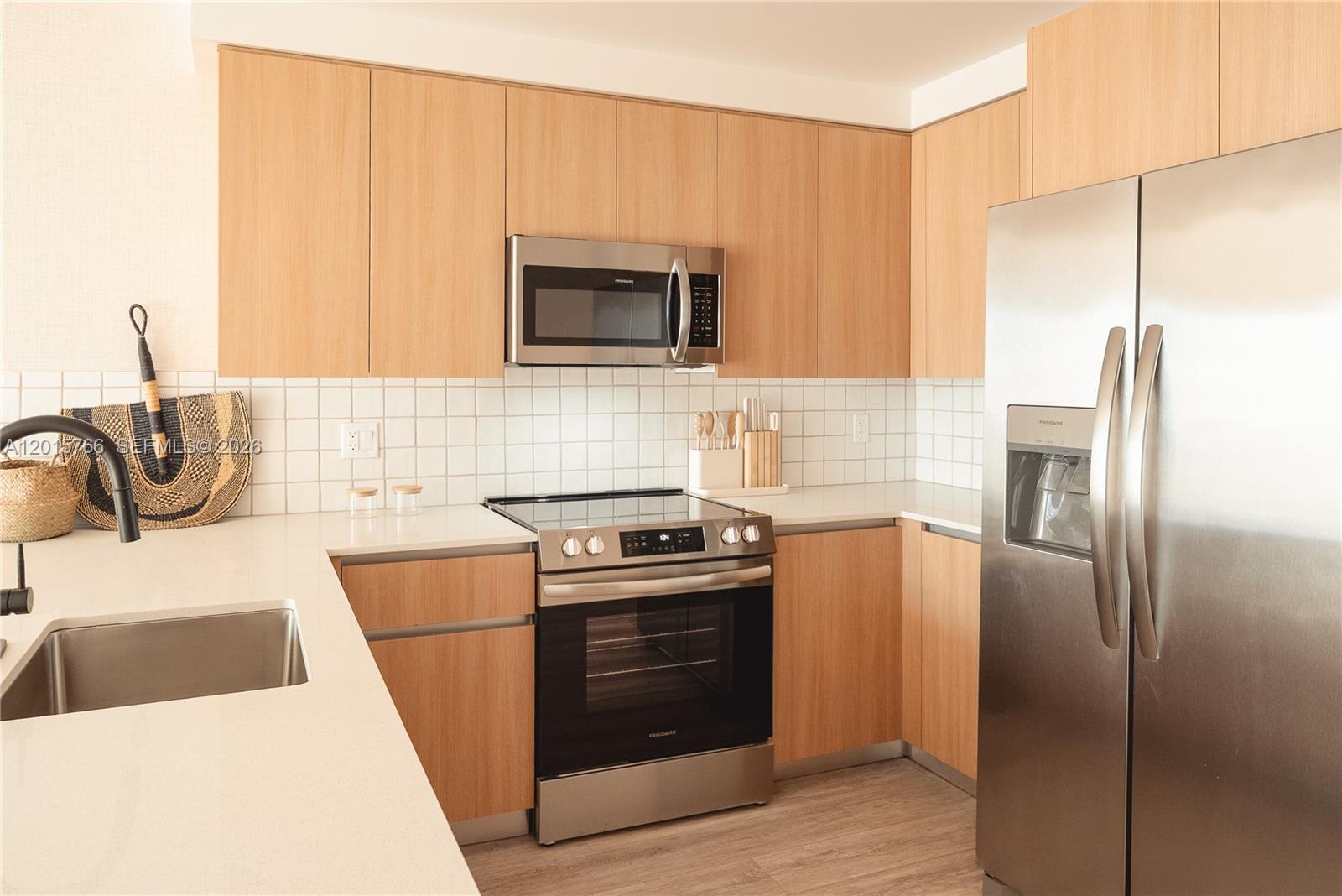 Property photo # 9
