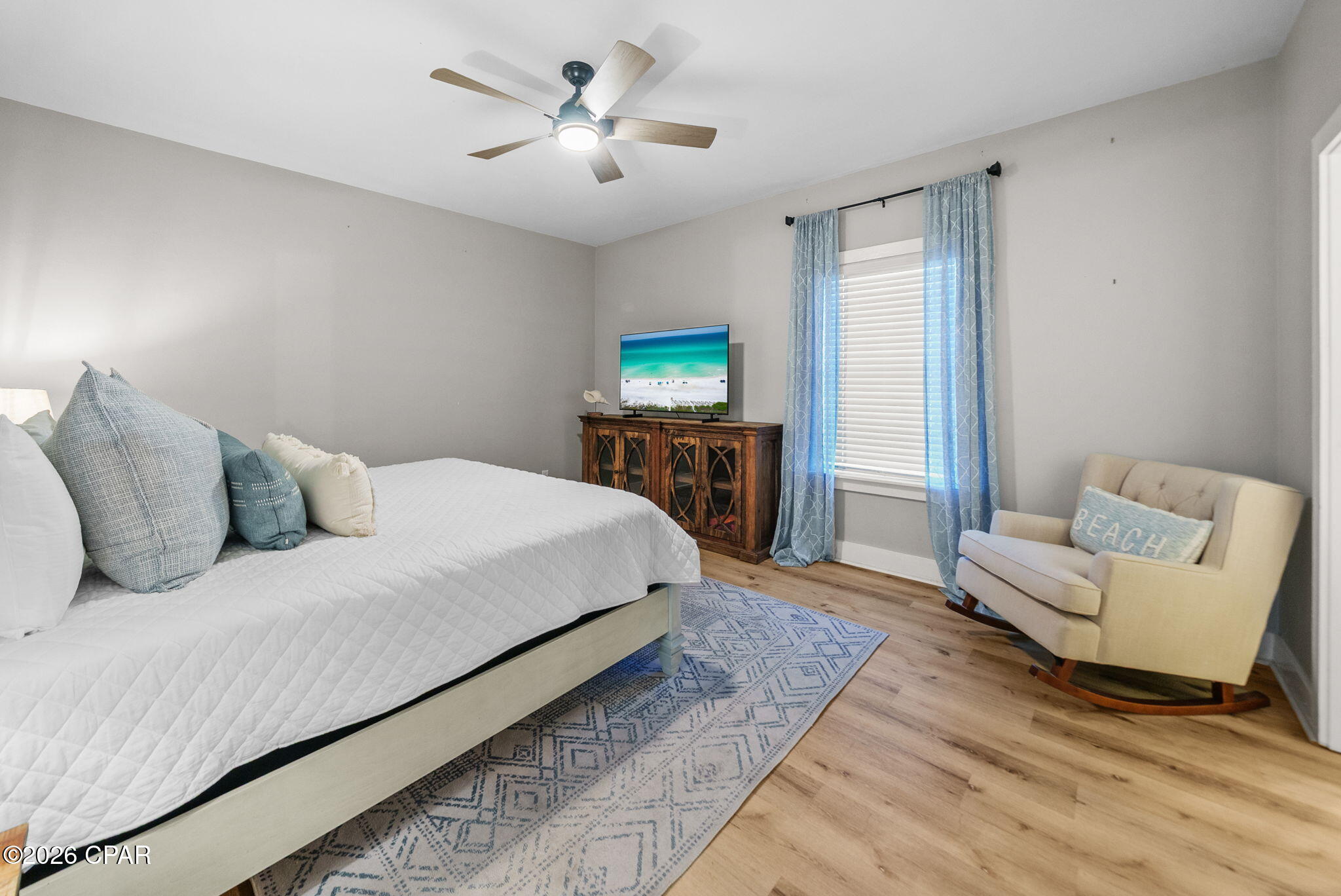 Image 15 For 8221 Surf Drive