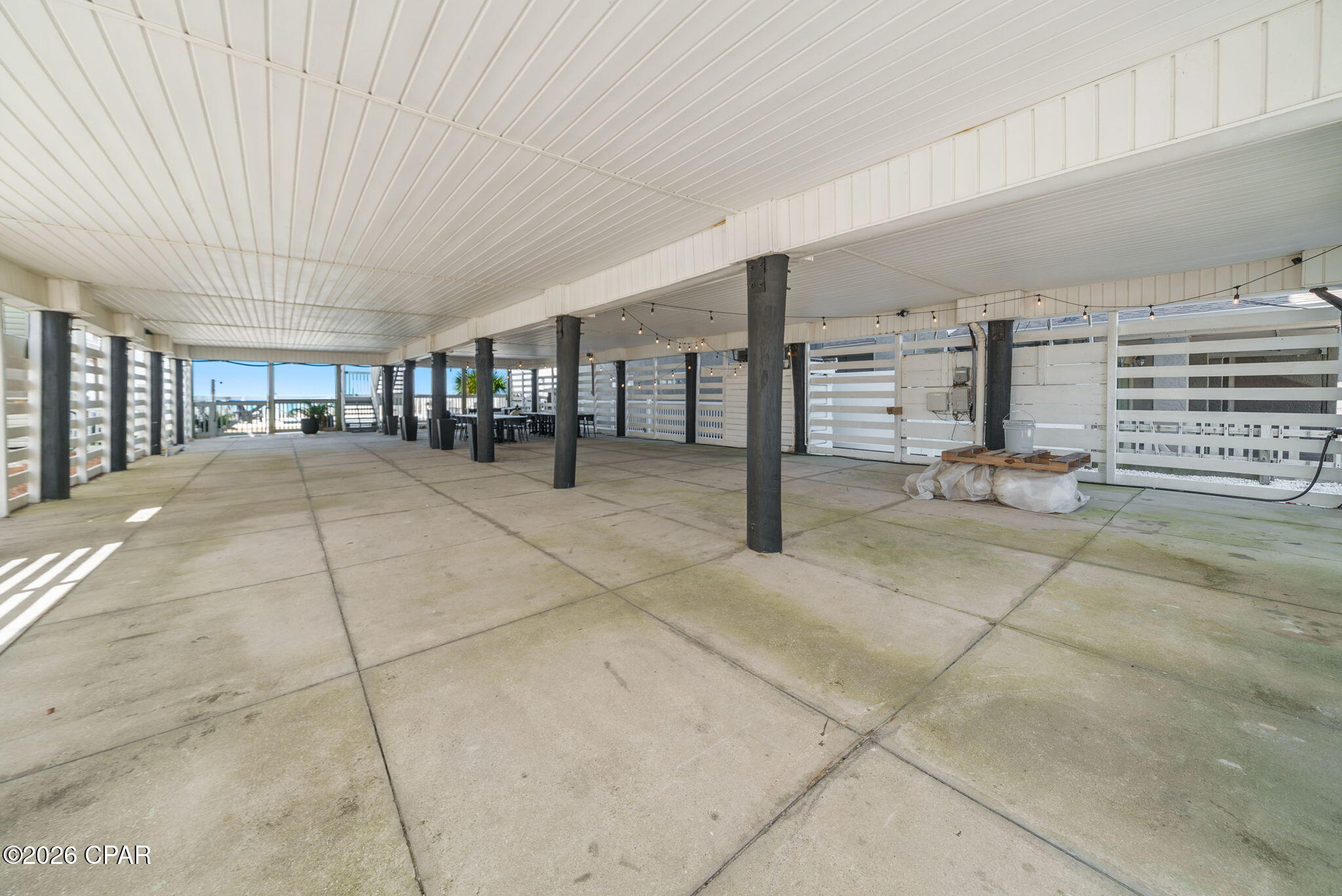 Image 64 For 8221 Surf Drive