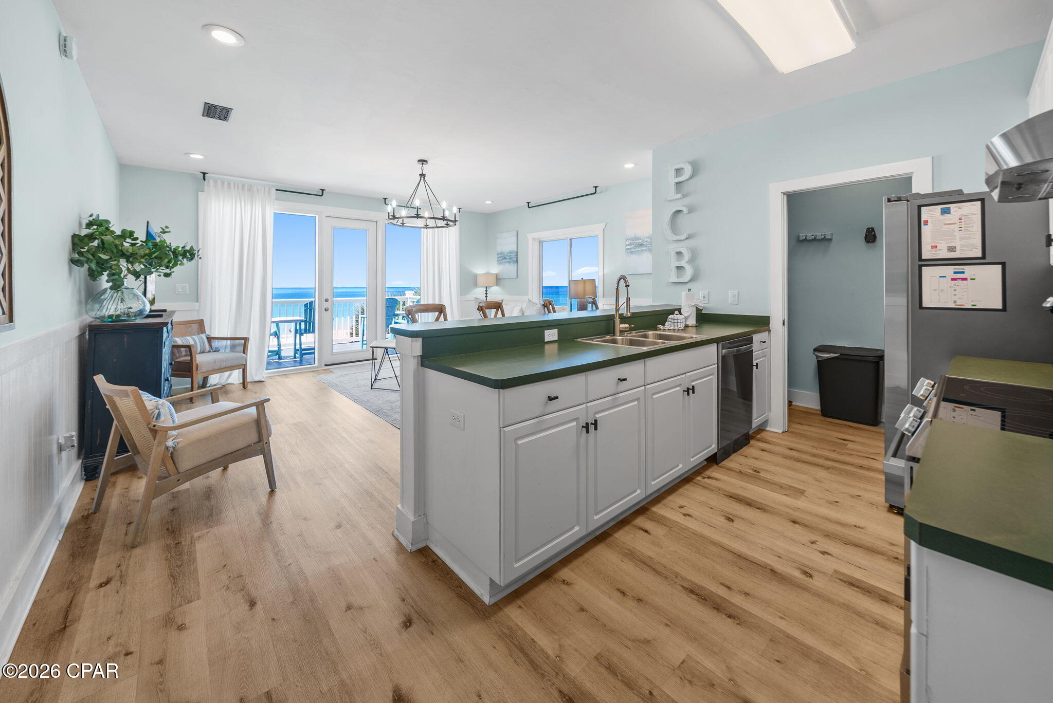 Image 7 For 8221 Surf Drive