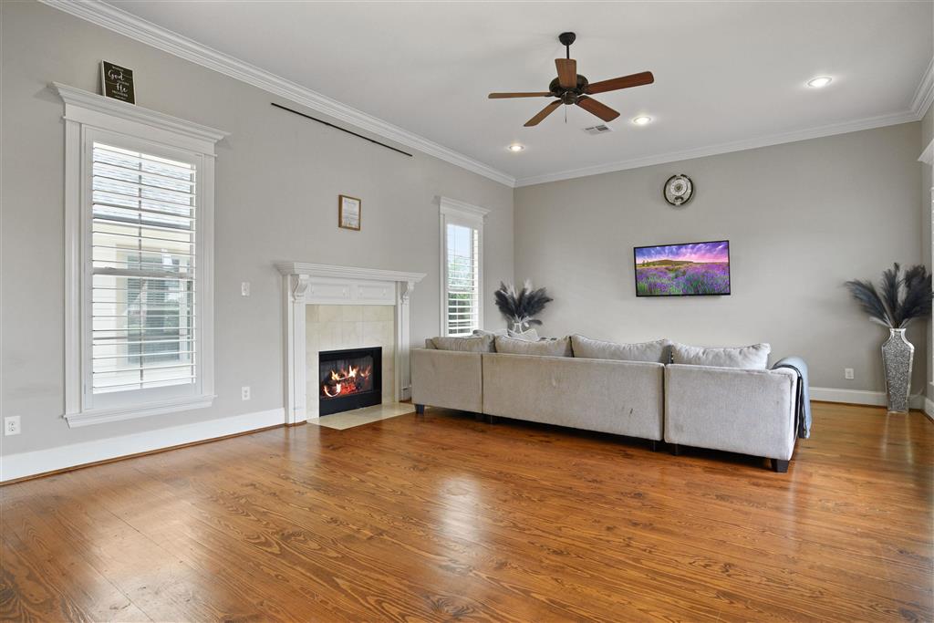 1127 Benvue Drive — photo 3