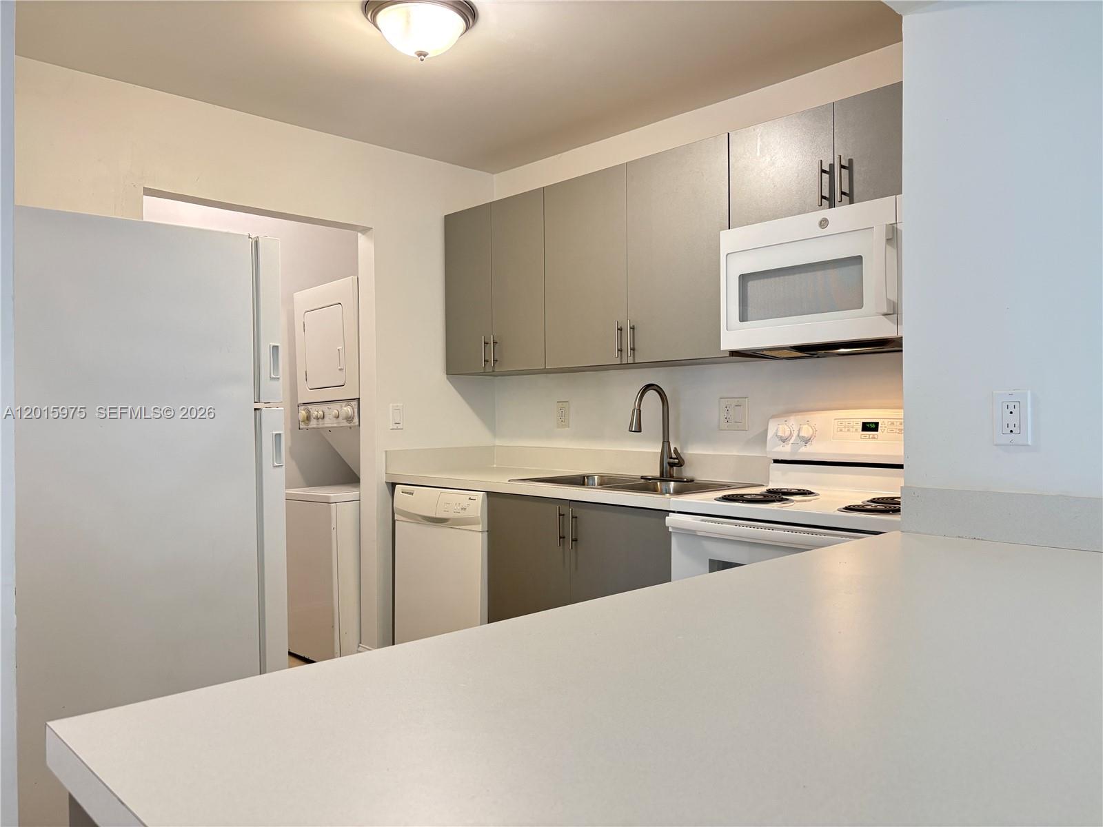Property photo # 0