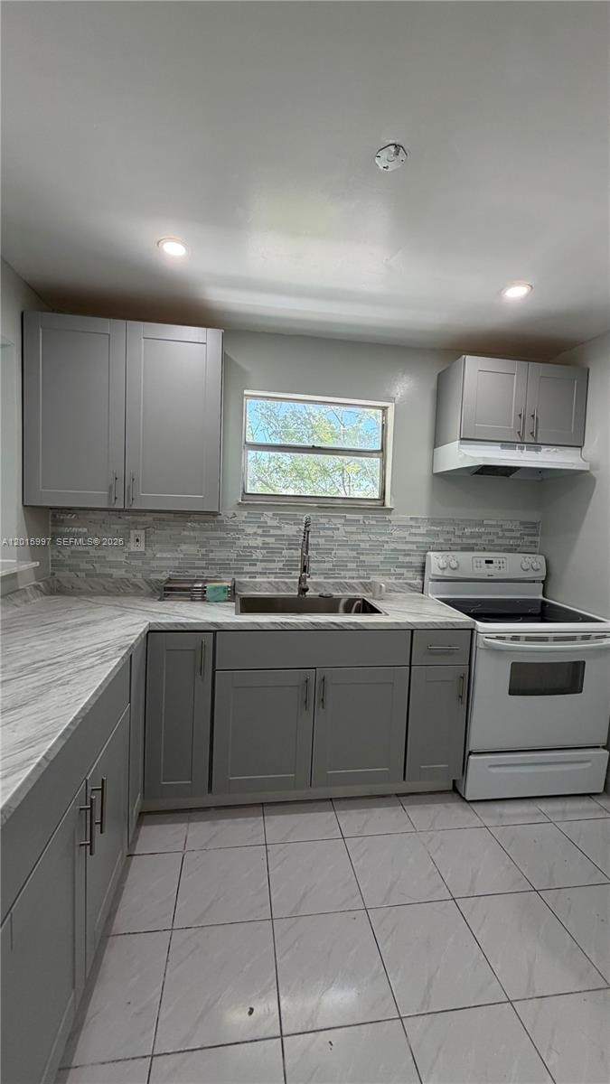 Property photo # 6