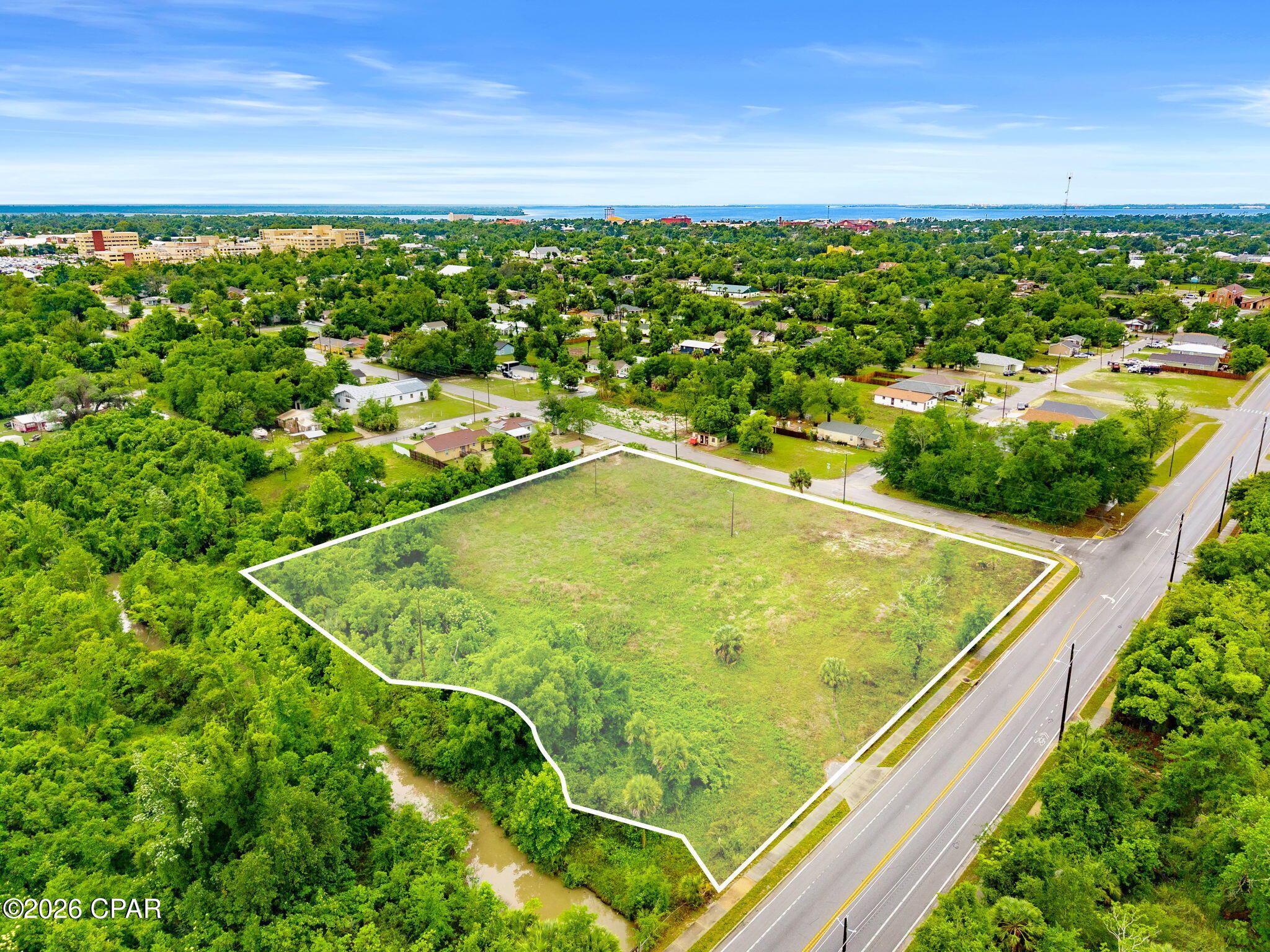 Image 9 For 1014 Mercedes Avenue