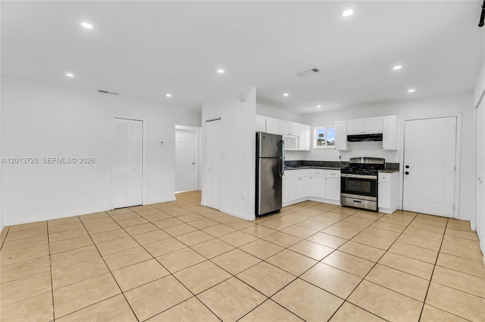 Property photo # 3