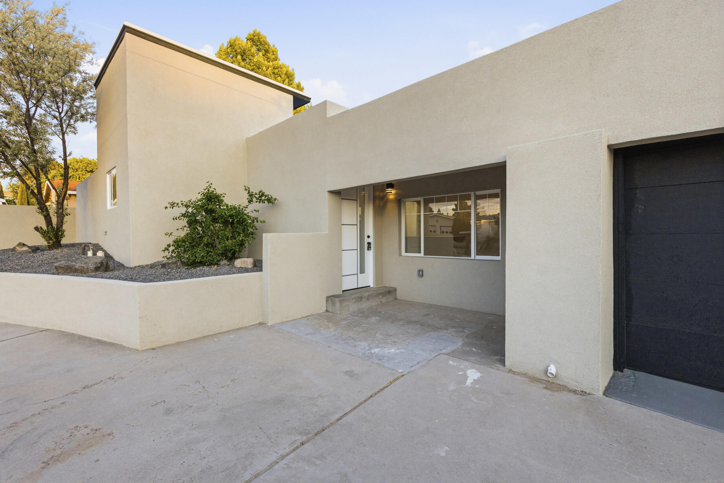 Homes for sale in Albuquerque, NM | 2614 Schell Pl Ne, Albuquerque, NM 87106 | MLS# 1103268