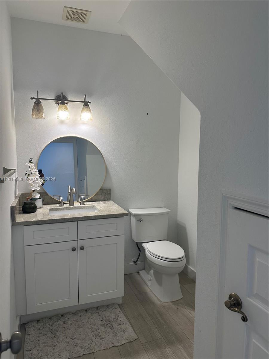 Property photo # 4