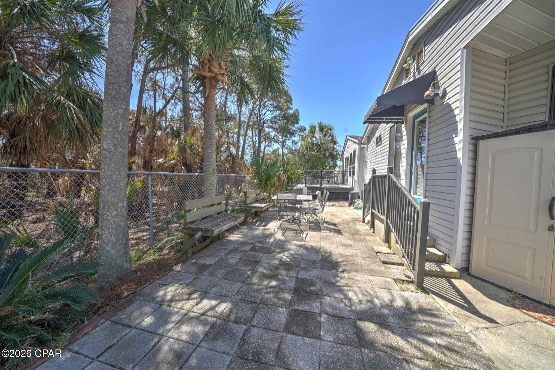 Image 42 For 84 Gulf Loop