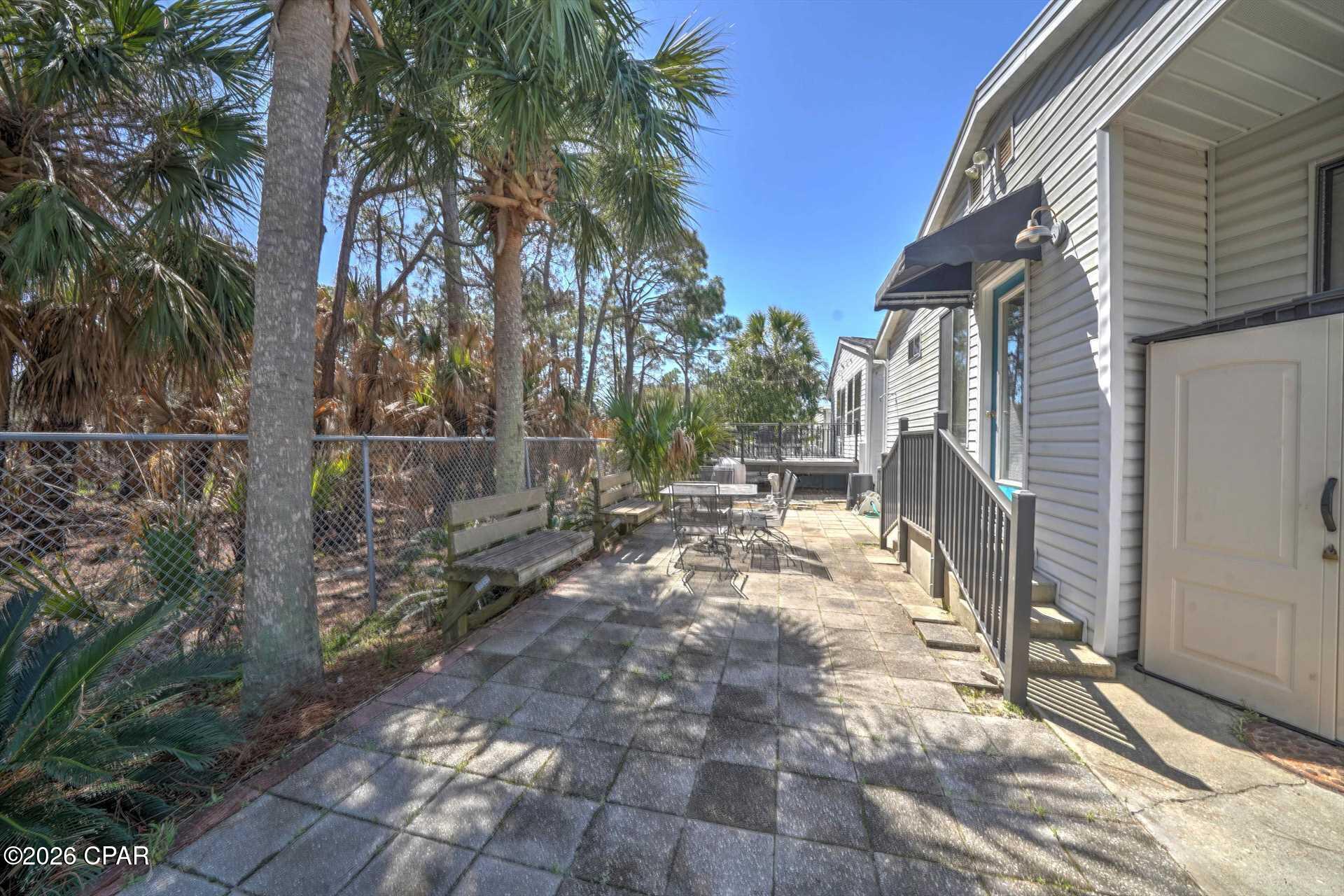 Image 43 For 84 Gulf Loop