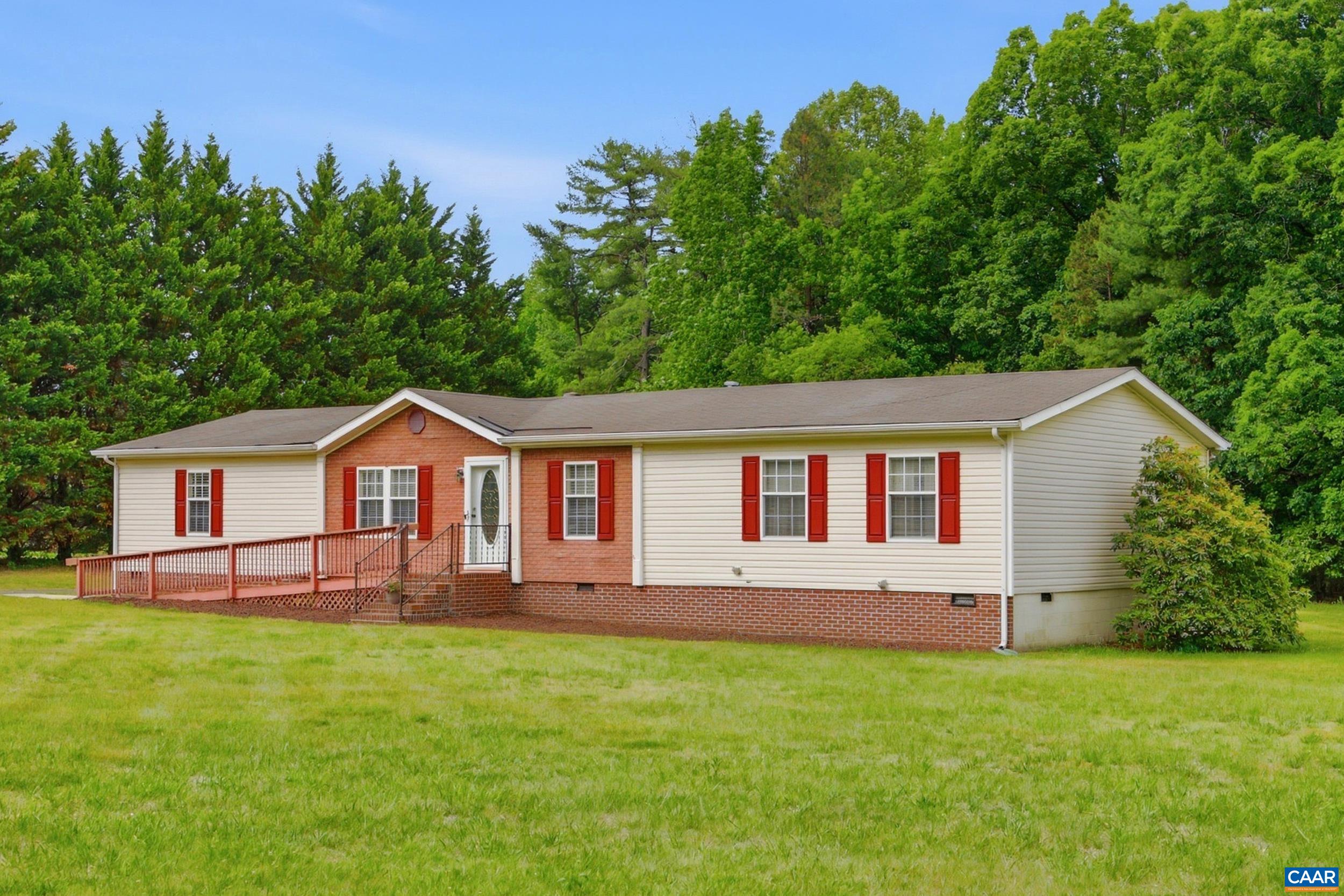 19394 LOUISA RD, Louisa, VA 23093