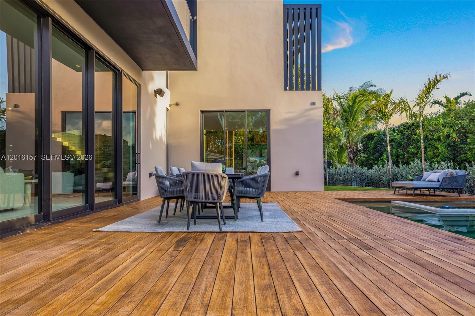 Homes for sale in Miami Beach, FL | 4550 N Jefferson Ave, Miami Beach, FL 33140 | MLS# A12016157