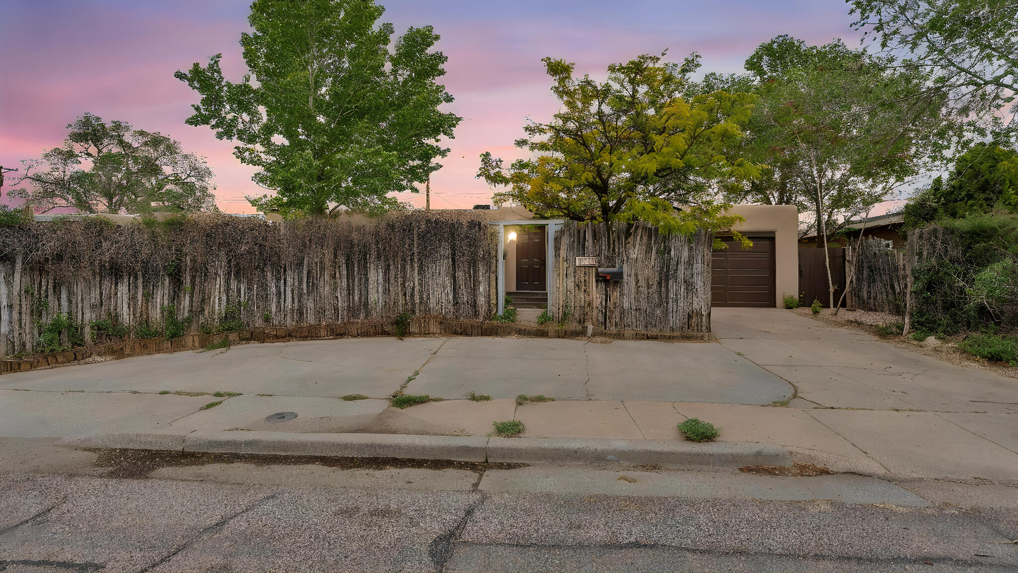 103 Spruce Street Santa Fe, NM 87501