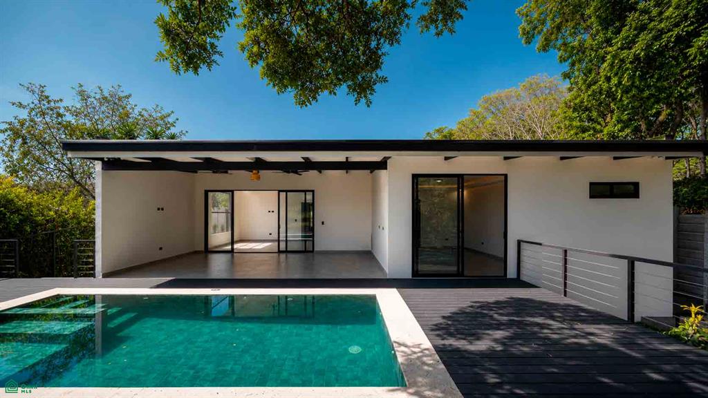 3 bed Single Family Homes For Sale in Atenas, Alajuela - 1