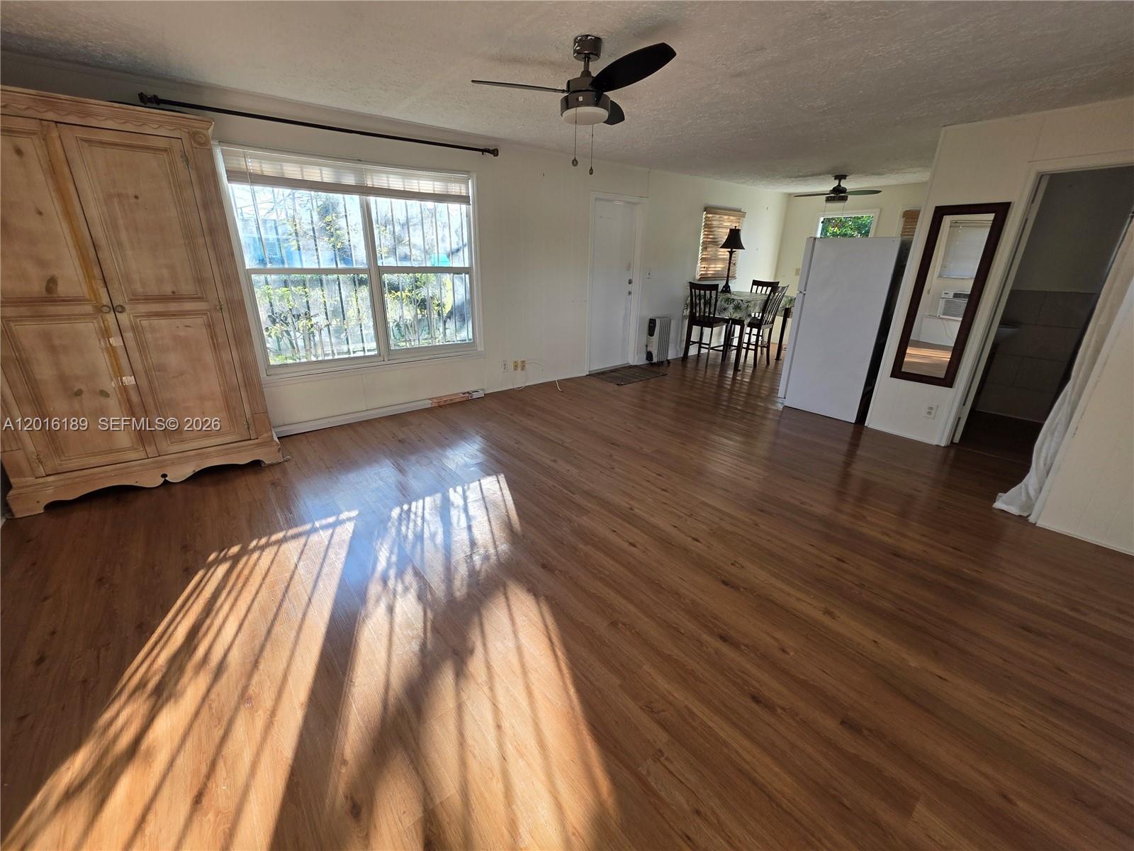 Property photo # 4