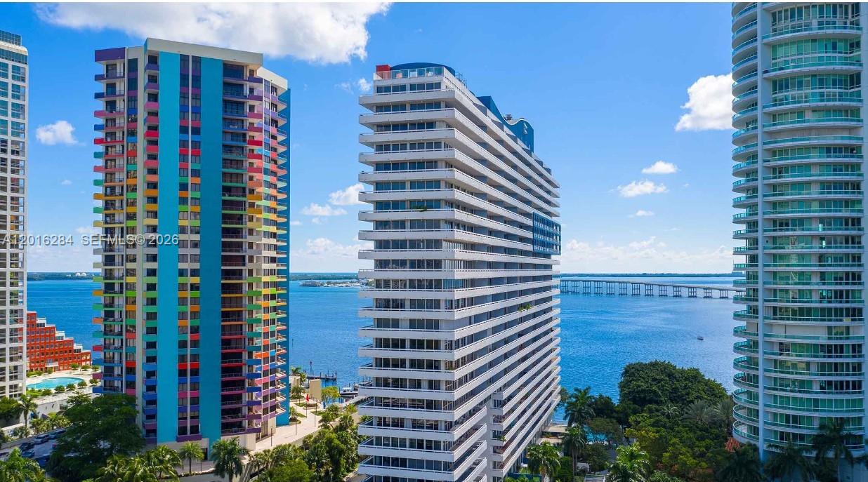 Imperial At Brickell Cond