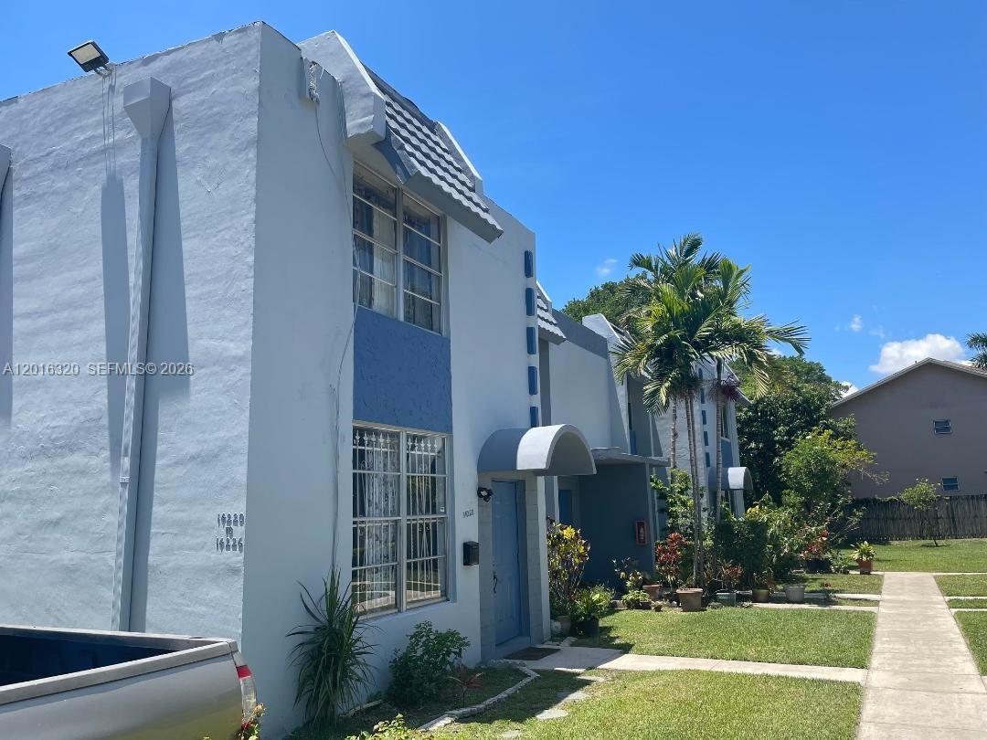 The Arbour Townhouse Cond