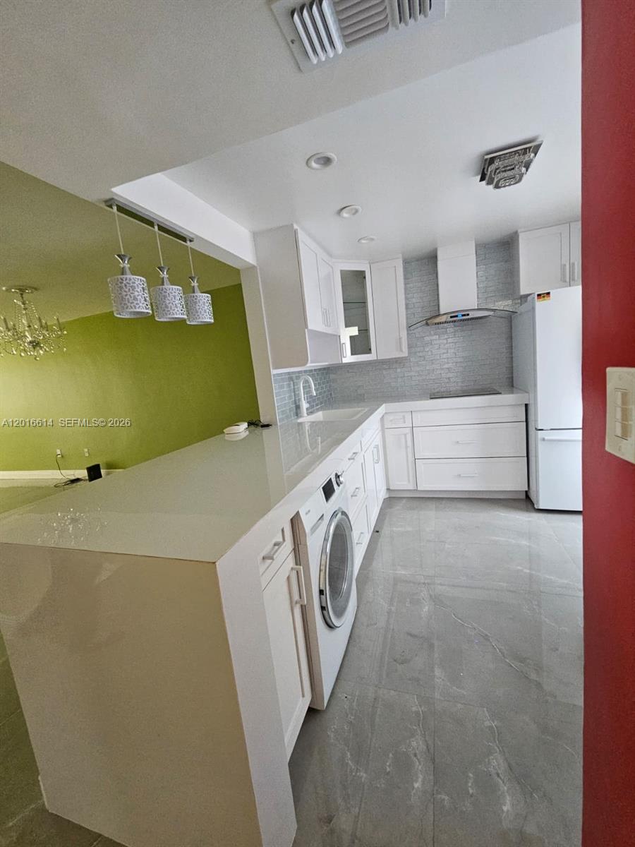 Rolling Green Condo F