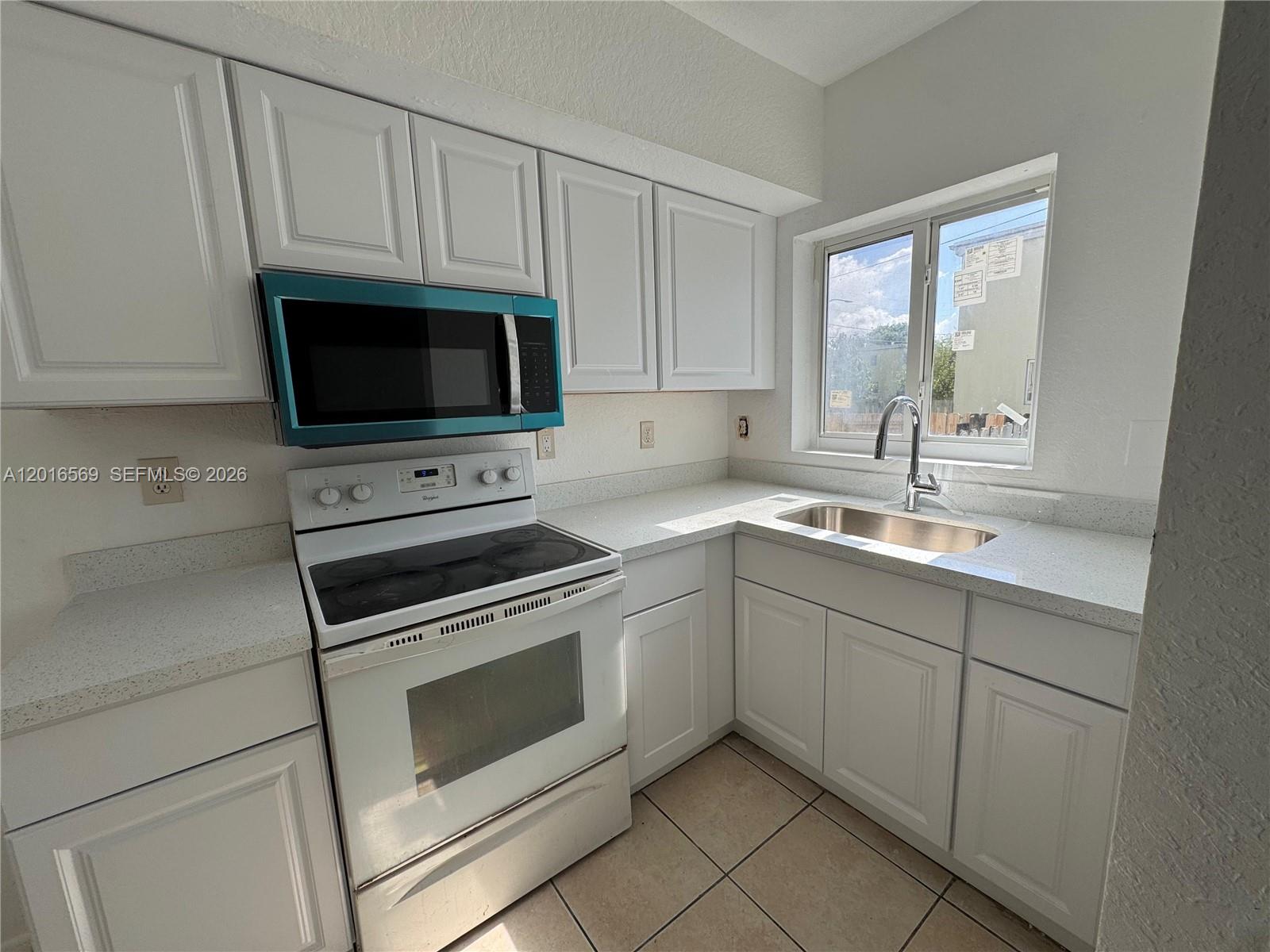 Sunset Palm Villas Condo