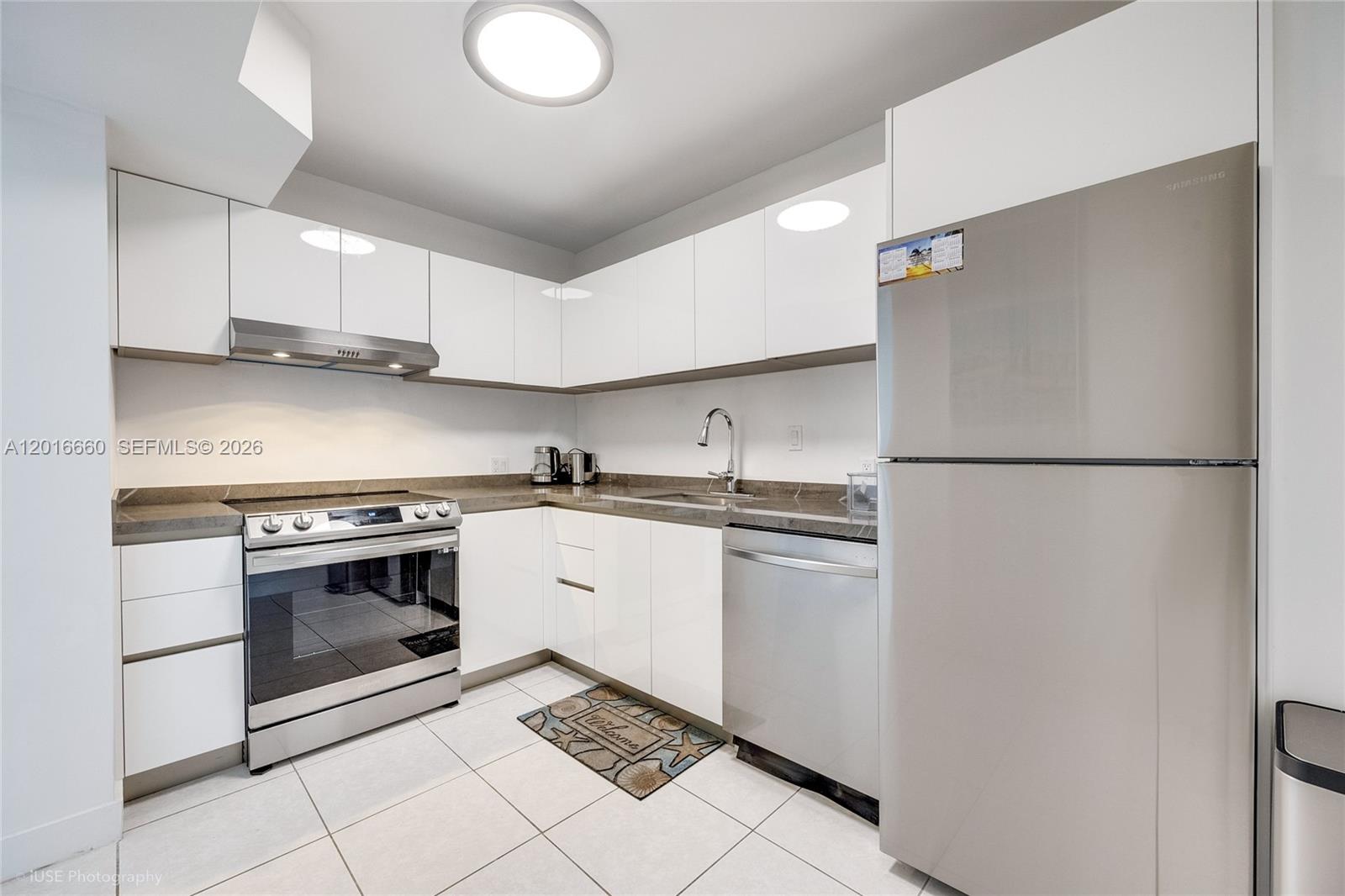 Property photo # 2