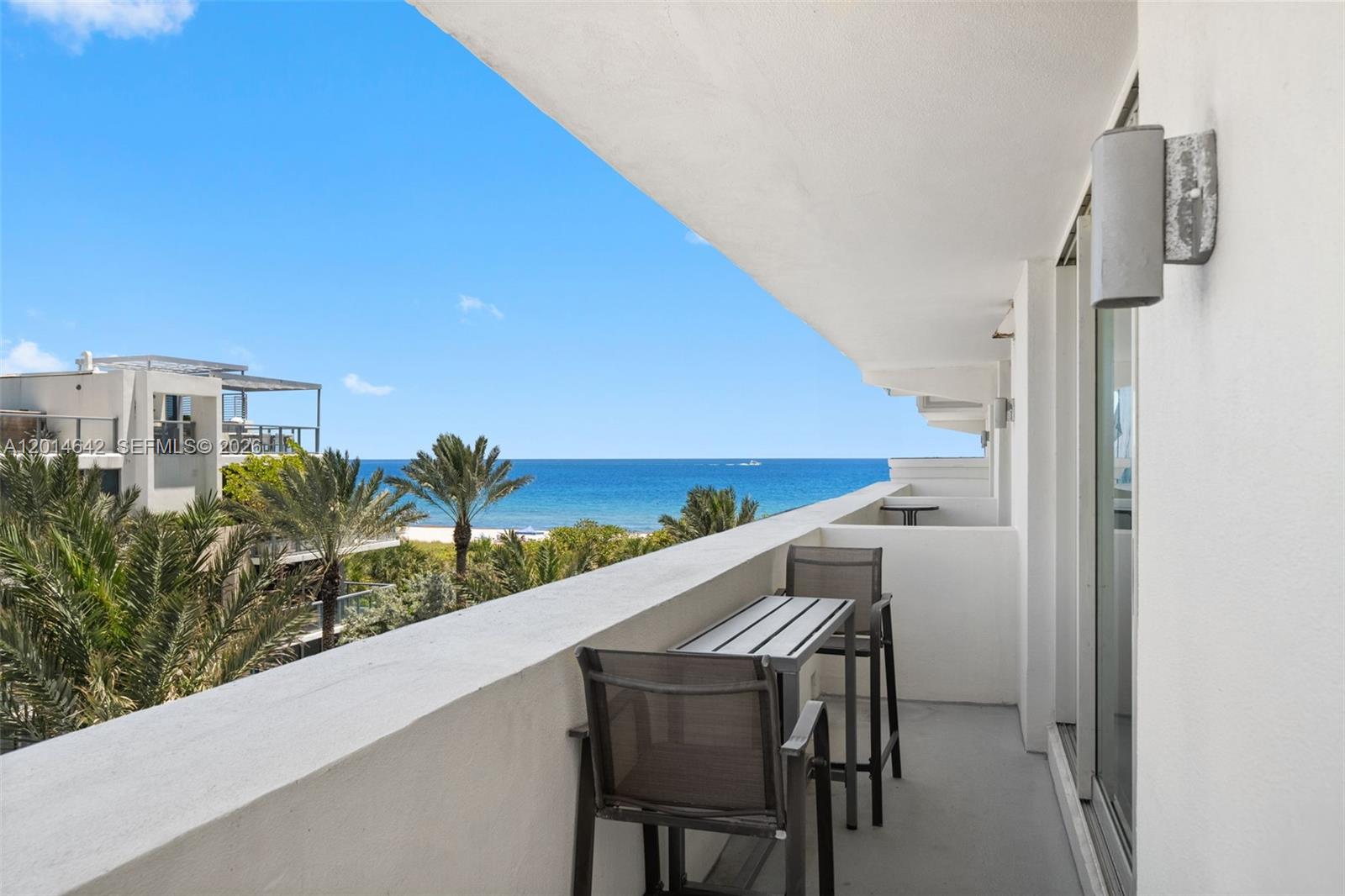Spiaggia Ocean Condo