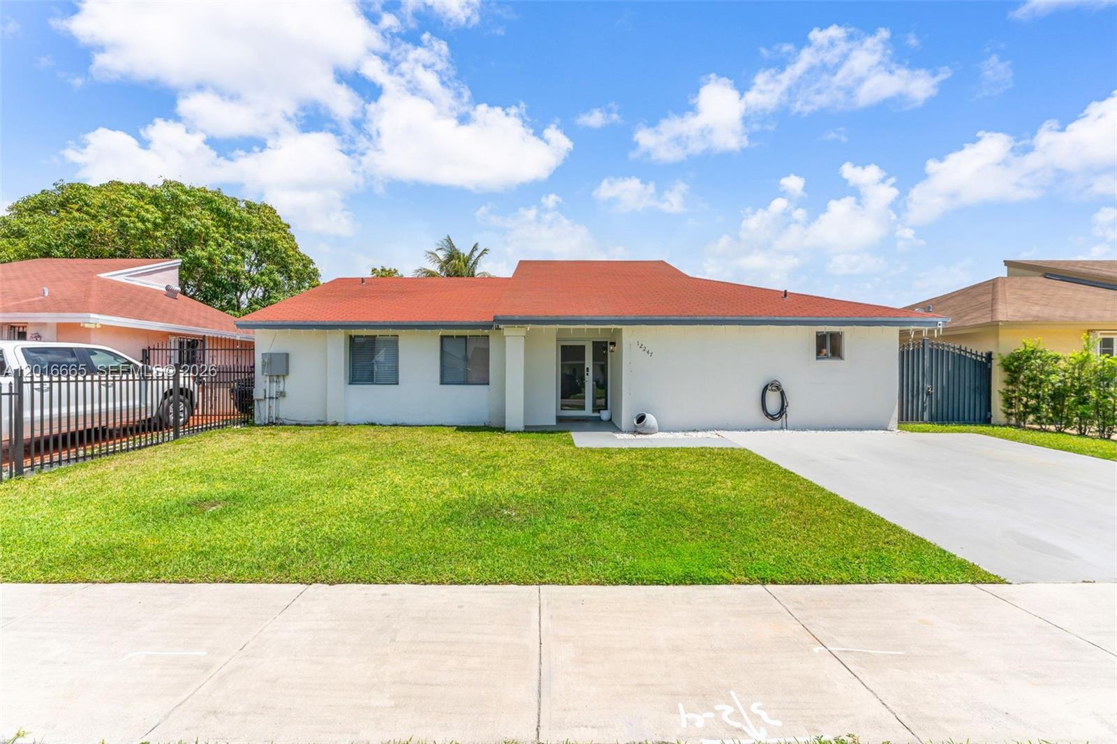 Oak Park Sec 6