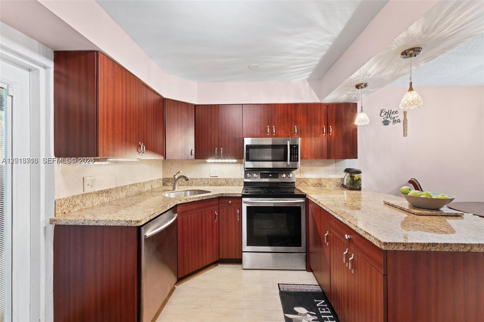 Property photo # 4