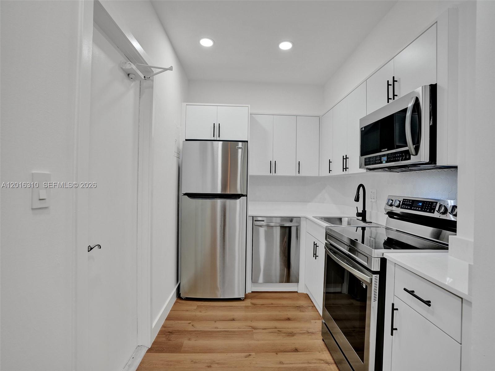 Property photo # 2