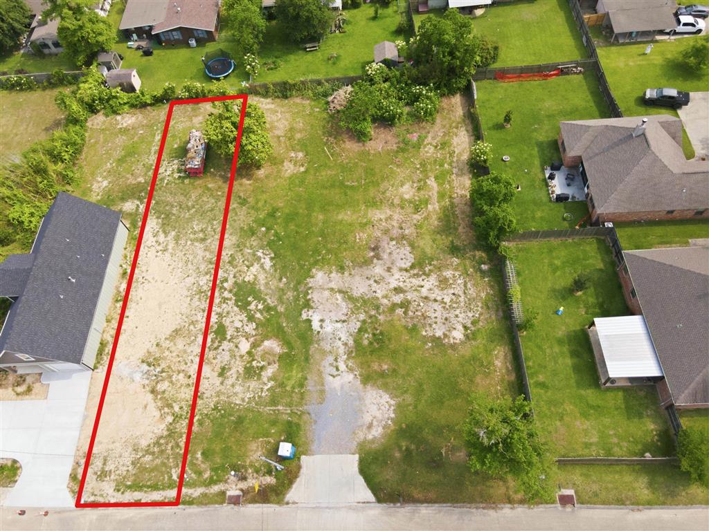 909 W Sale Road