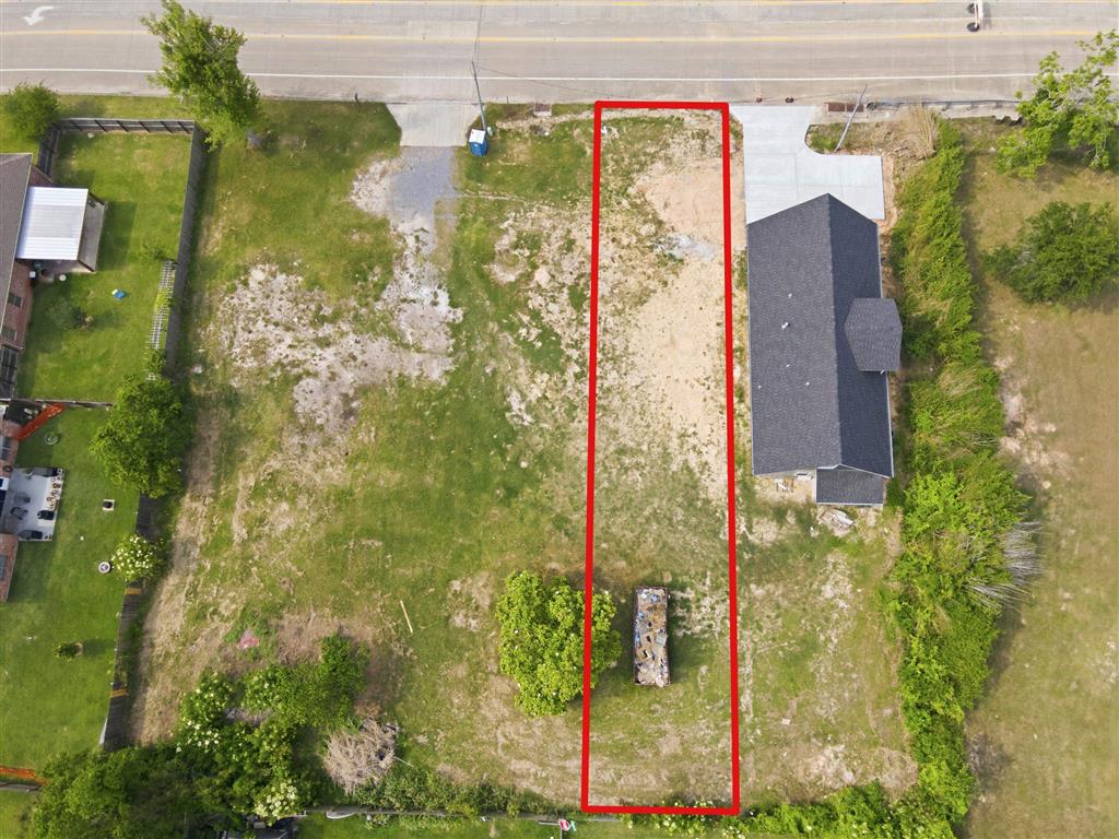 909 W Sale Road — photo 2