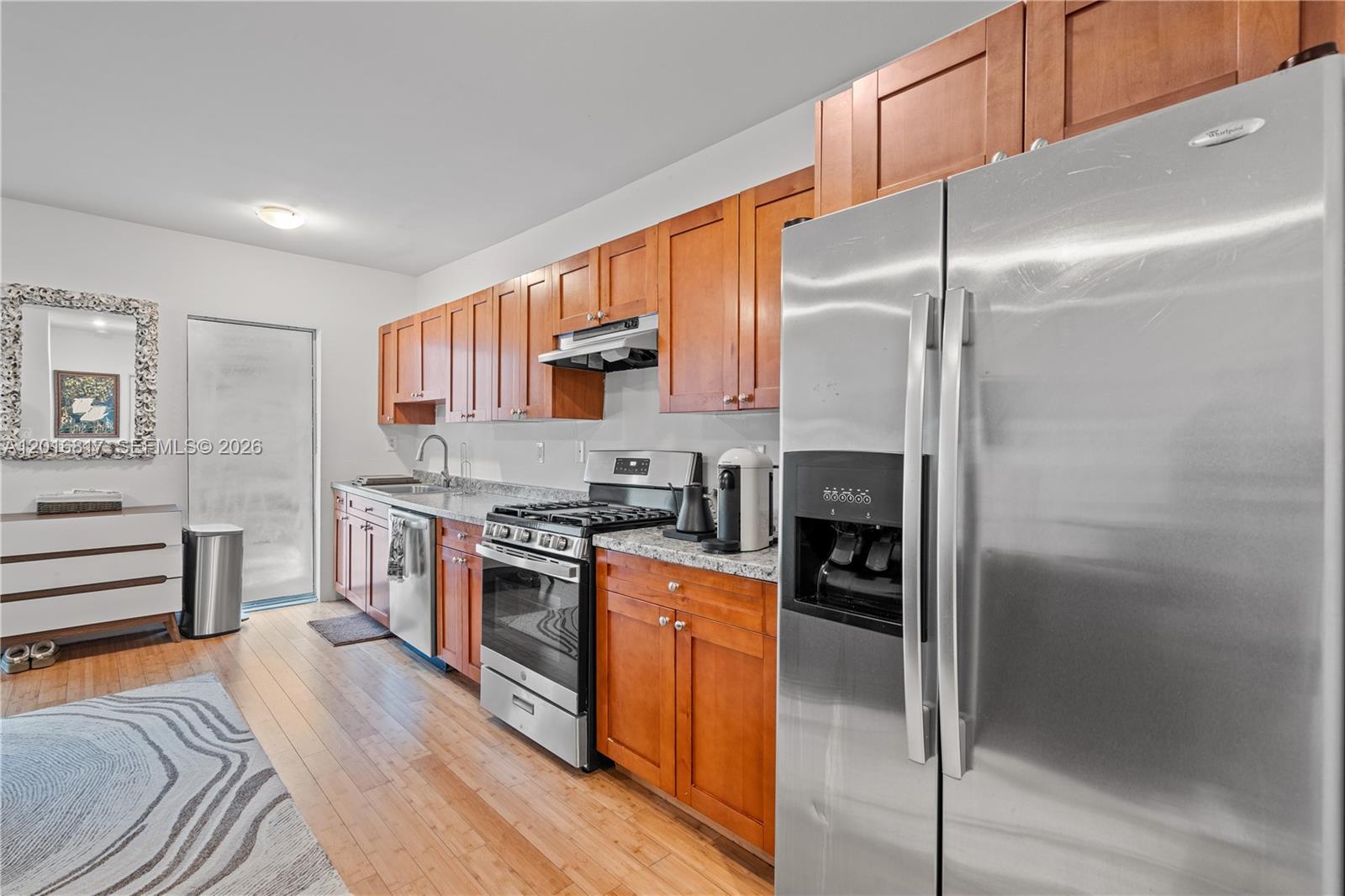 Property photo # 0