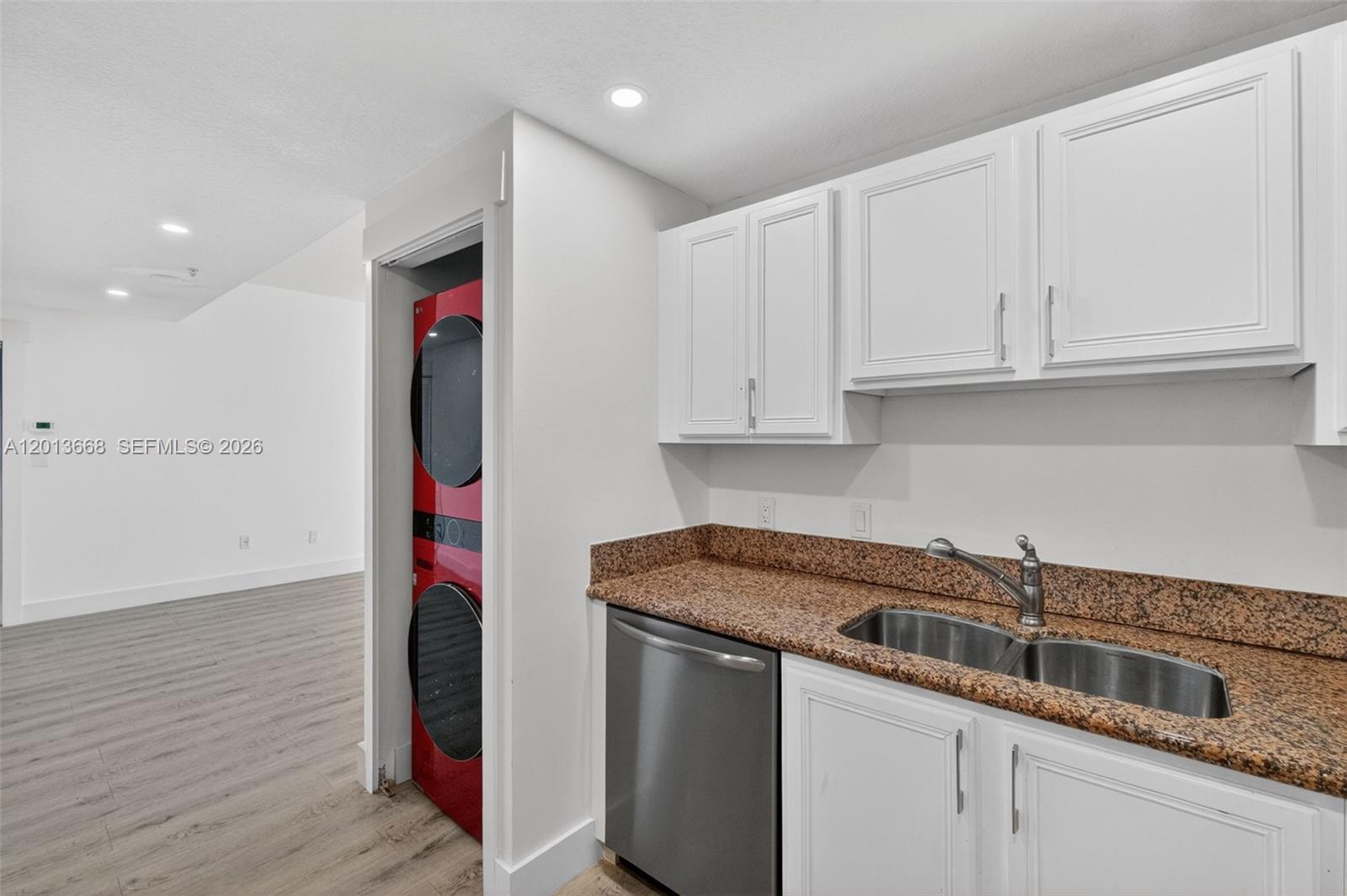 Property photo # 9