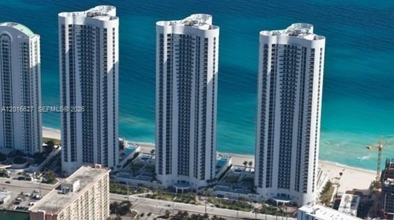 Apartamento en Venta en Sunny Isles Beach, FL