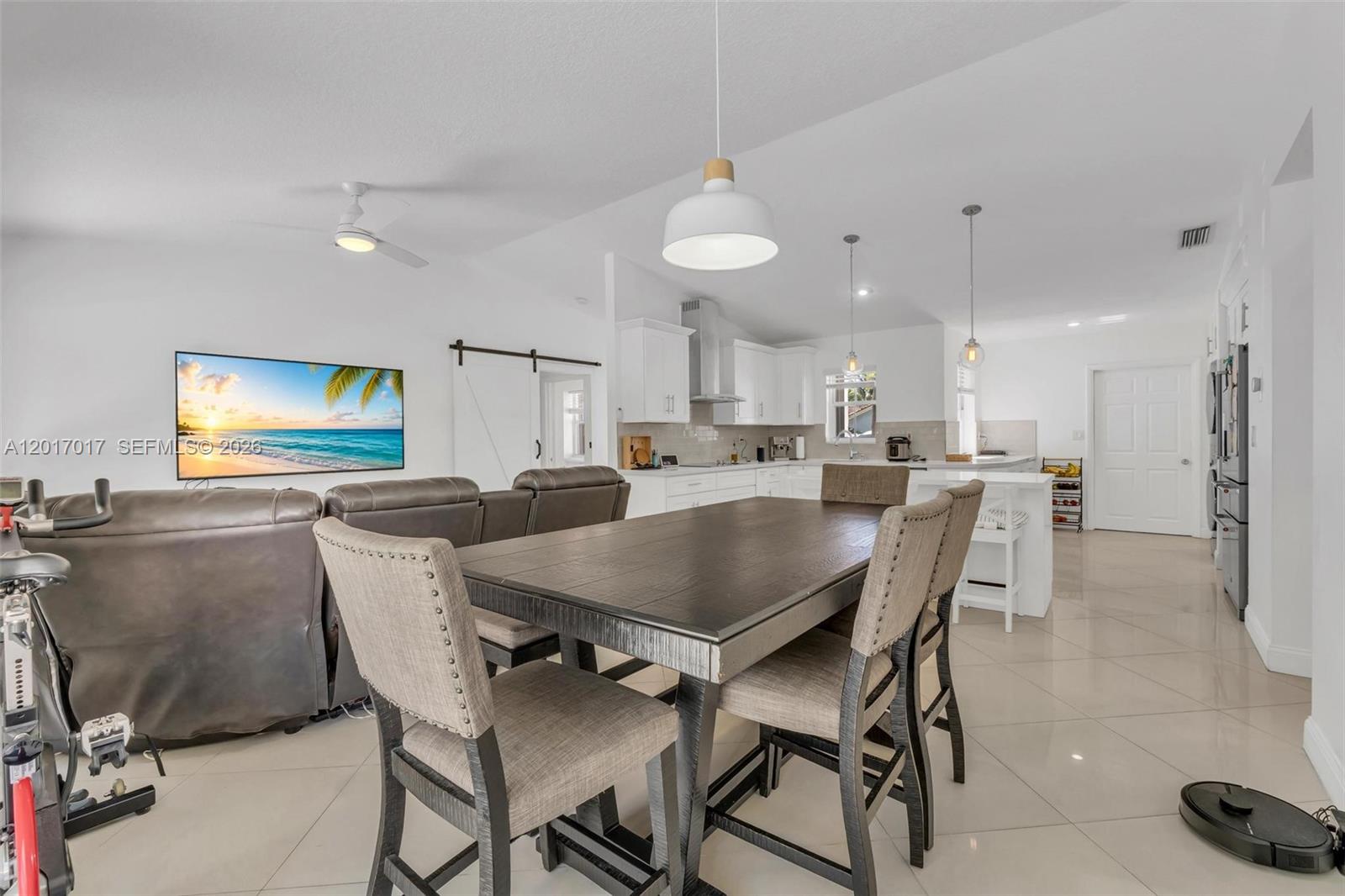 Property photo # 9