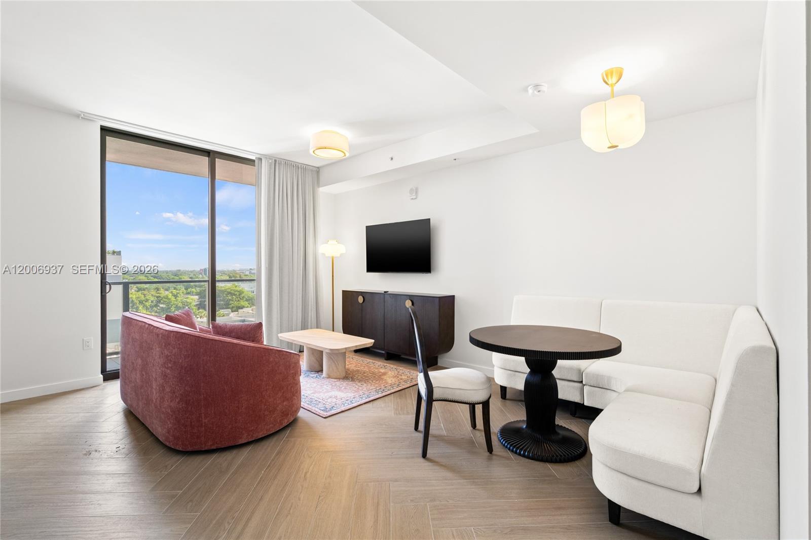 Property photo # 9