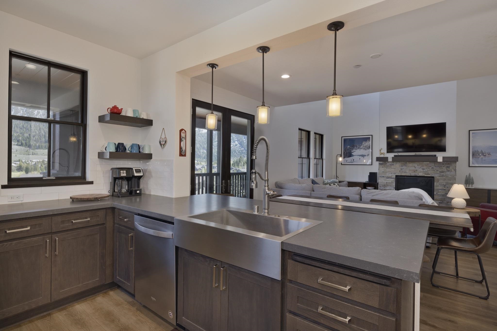 1350 Timber Creek Road 1350