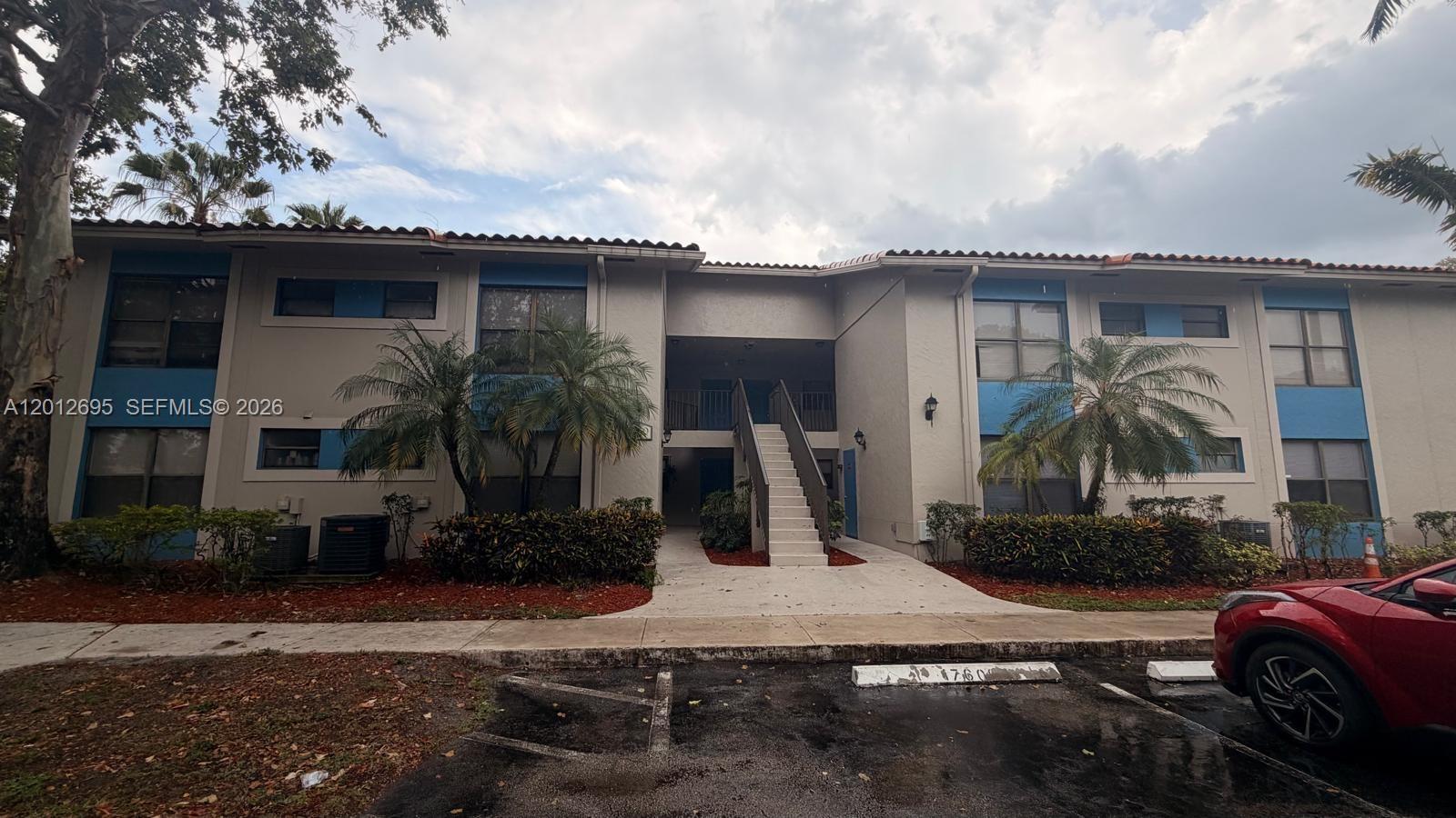 Palm Beach Place Condo