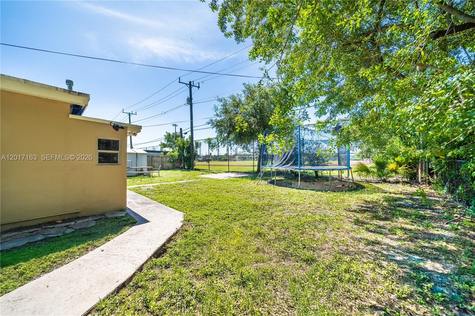 Homes for sale in Hollywood, FL | 6472 Pierce St, Hollywood, FL 33024 | MLS# A12017163
