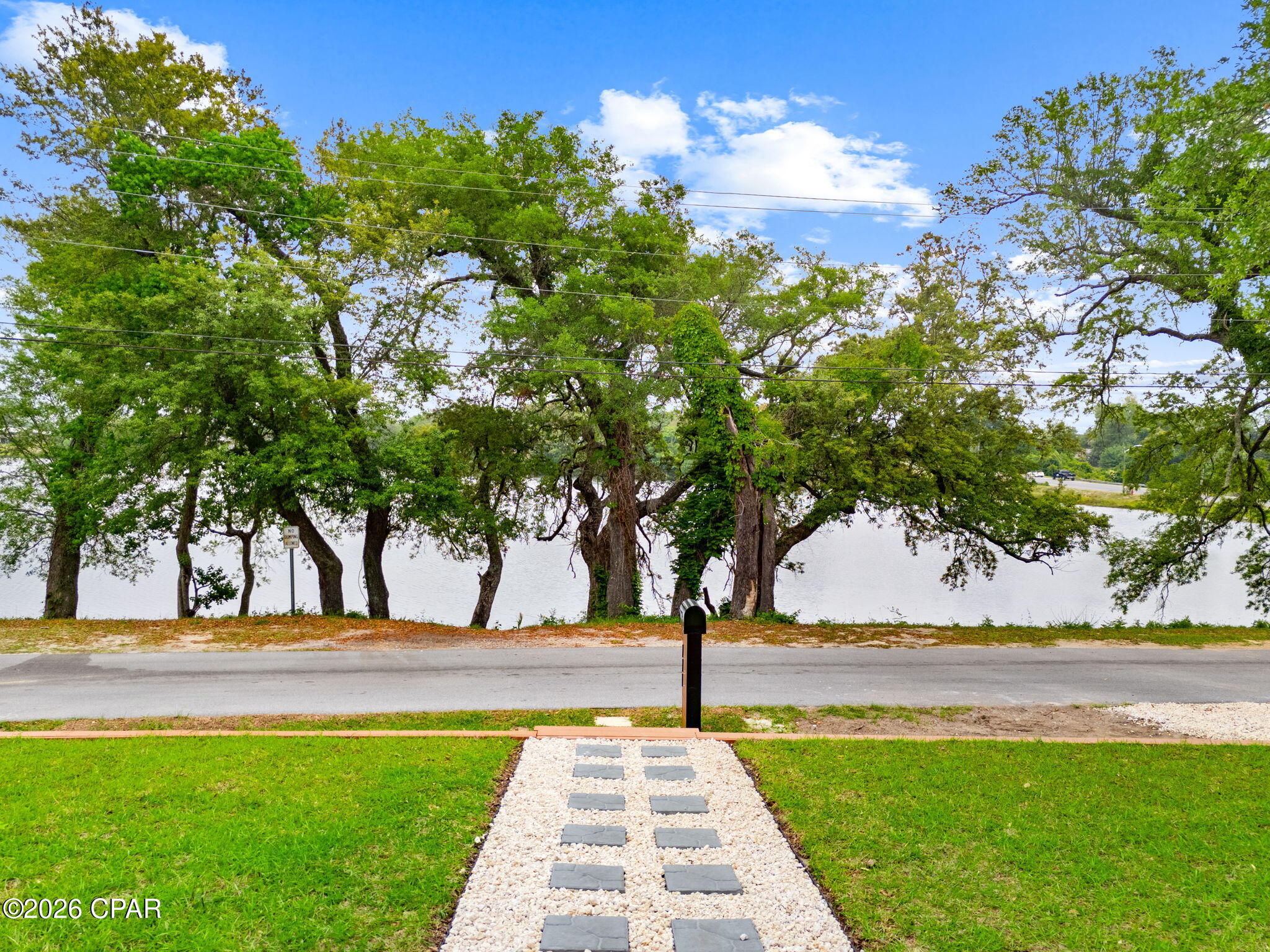 Image 5 For 111 Bayou Avenue