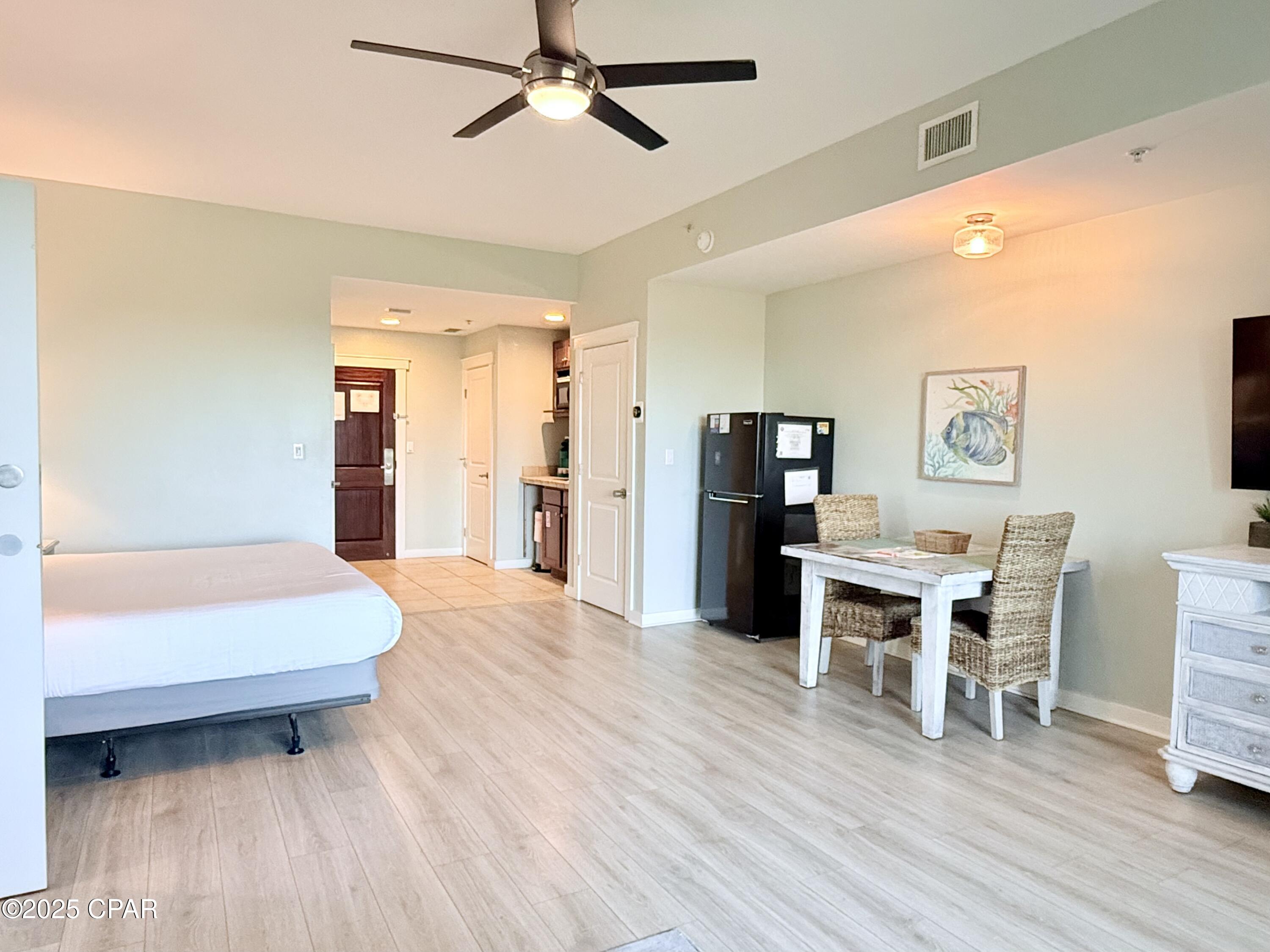 Image 15 For 15100 Front Beach Road 1019