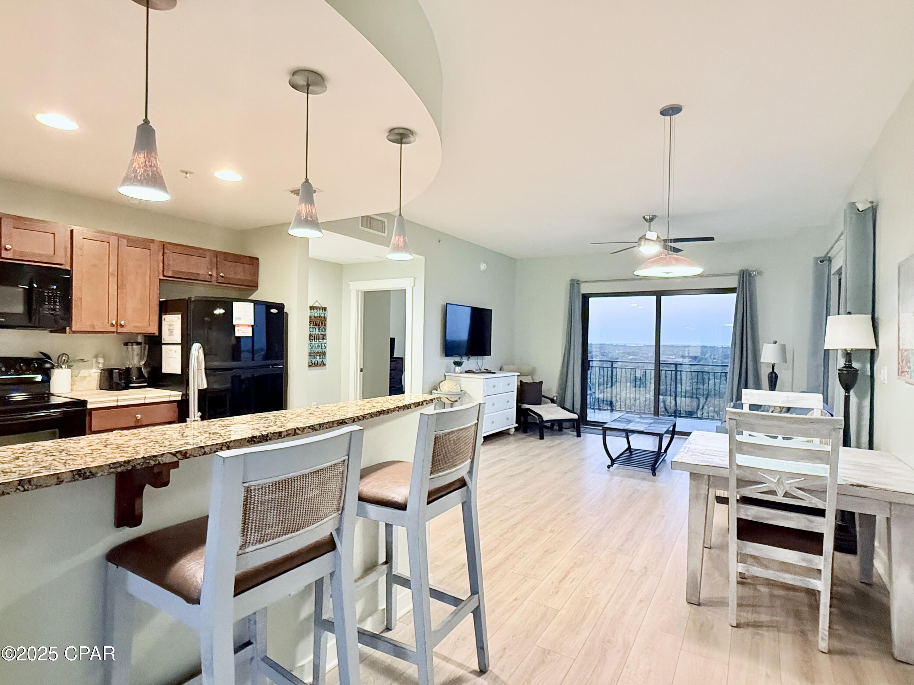 Image 2 For 15100 Front Beach Road 1019