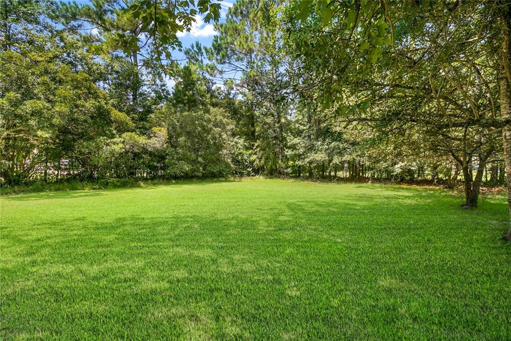 2nd image of 65398 Maple St, Mandeville, LA 70448 | MLS# 2557641