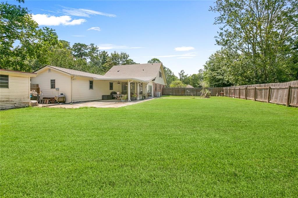 5th image of 65398 Maple St, Mandeville, LA 70448 | MLS# 2557641