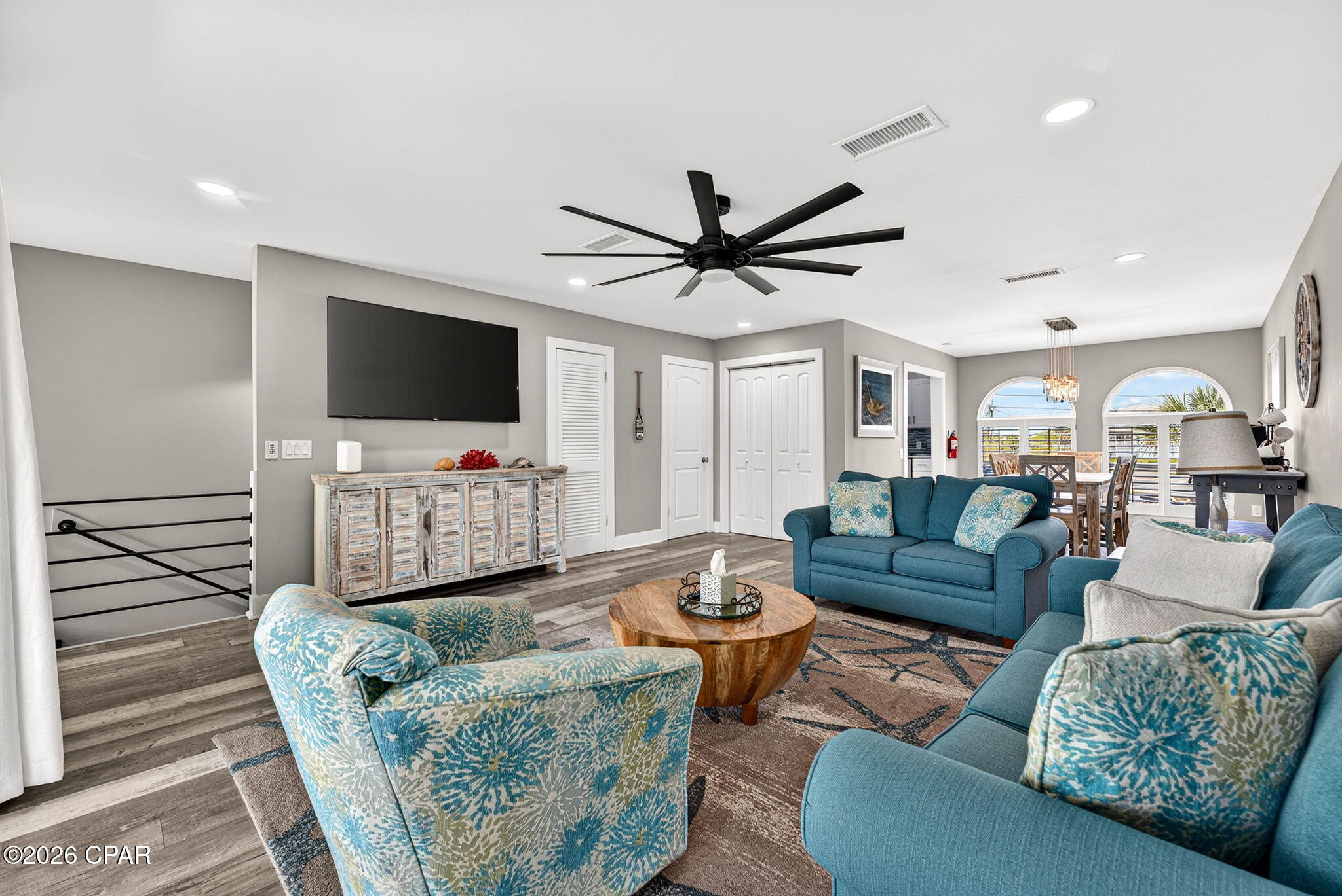 Image 10 For 5225 Thomas Drive 14