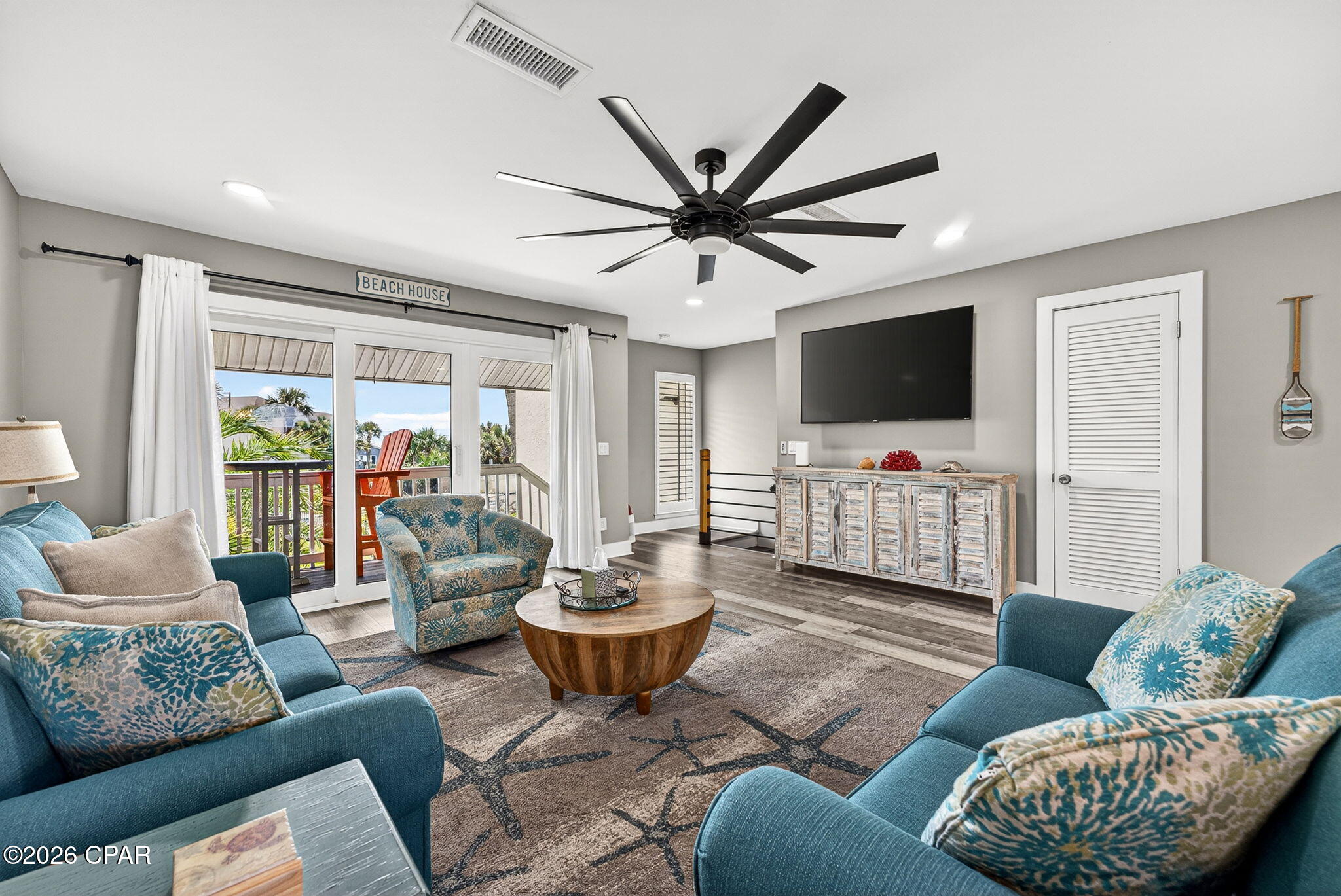 Image 8 For 5225 Thomas Drive 14