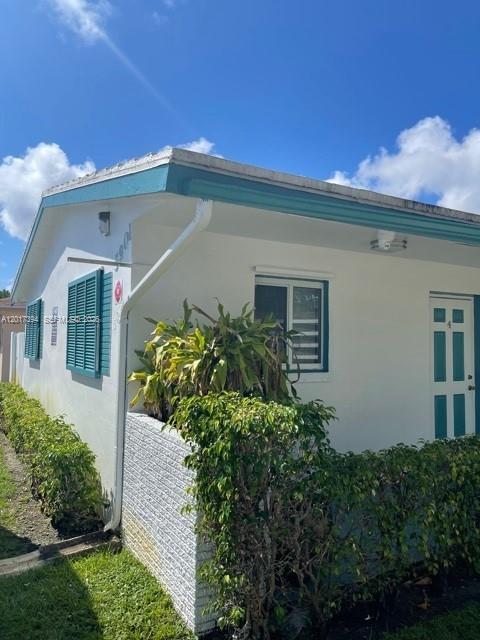 Homes for sale in Fort Lauderdale, FL | 5911 Ne 18th Ave, Fort Lauderdale, FL 33334 | MLS# A12017394