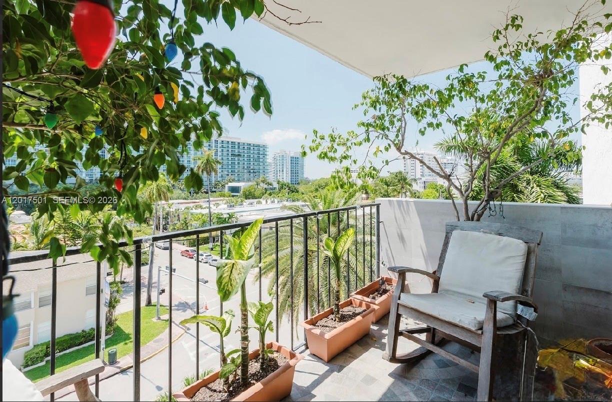 Bayshore Terrace Condo