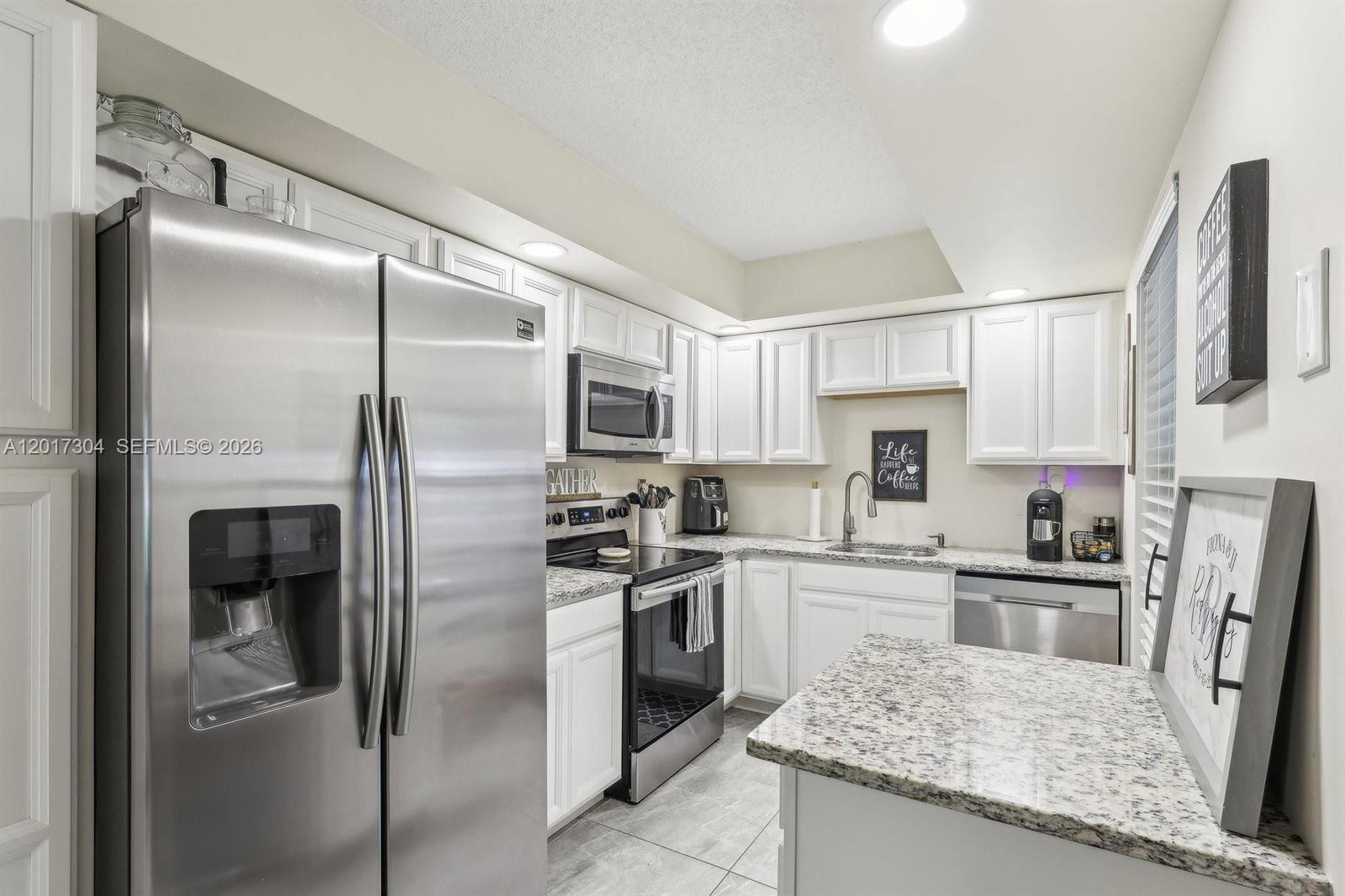 Property photo # 0