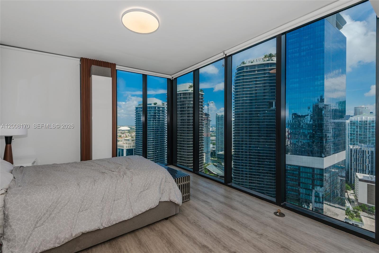 Rarely available HIGH FLOOR CORNER Unit 1 Bedroom Plus Den at the iconic 1010 Brickell, one of Brickell’s finest buildings. Unit Features: 1 bed + large den, 1.5 baths, renovated glass-enclosed shower, motorized window treatments, 9-foot ceiling heights, built in storage, & 1 parking spot. 1010 offers a Rooftop pool with restaurant, indoor pool, gym, basketball court, kids room, arcade room with golf simulator, ping pong, party room, running track, and more. You have a Crema downstairs, and are located right on Brickell Avenue. Minutes from Metromover, Brickell City Centre, Four Seasons, and more!