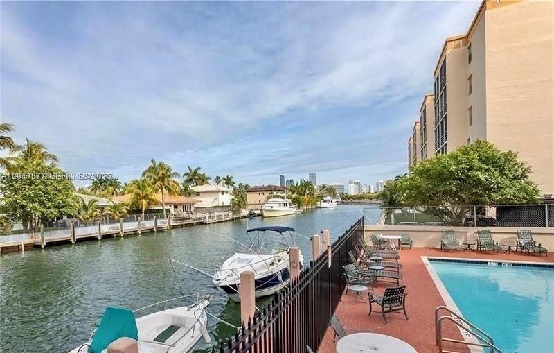 Island Shores Condo